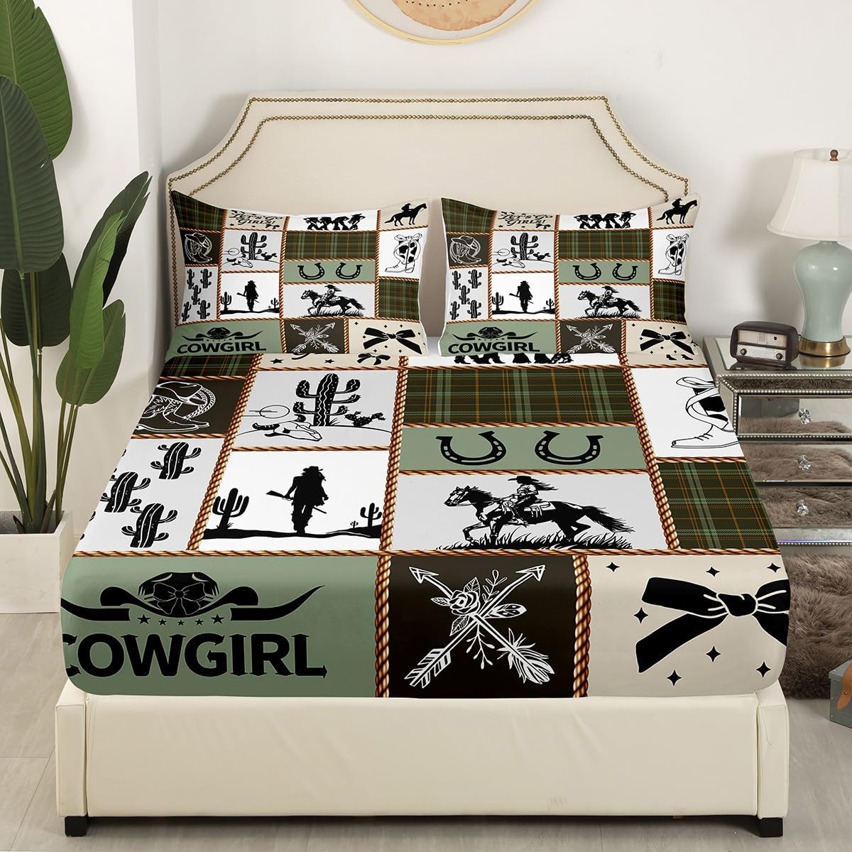 Western Cowgirl Sheet Queen Size,Cactus Horseshoe Cow Skull Rustic Farmhouse Bedding Set,Girls Women Room Decor,Bow Arrow Patchwork Camo Country Bed Sheet Set 4pcs(Fitted + Flat + 2 Pillowcases)