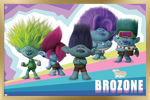 Trends International Trolls Band Together - Póster de pared de brozone, 22.37 x 34.00 pulgadas, versión enmarcada en oro