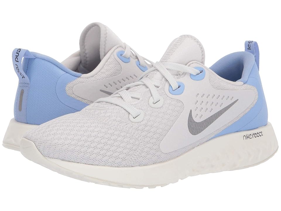 

Nike Legend React (Platinum Tint/Metallic Silver/Aluminum) Women's Running Shoes, Gray