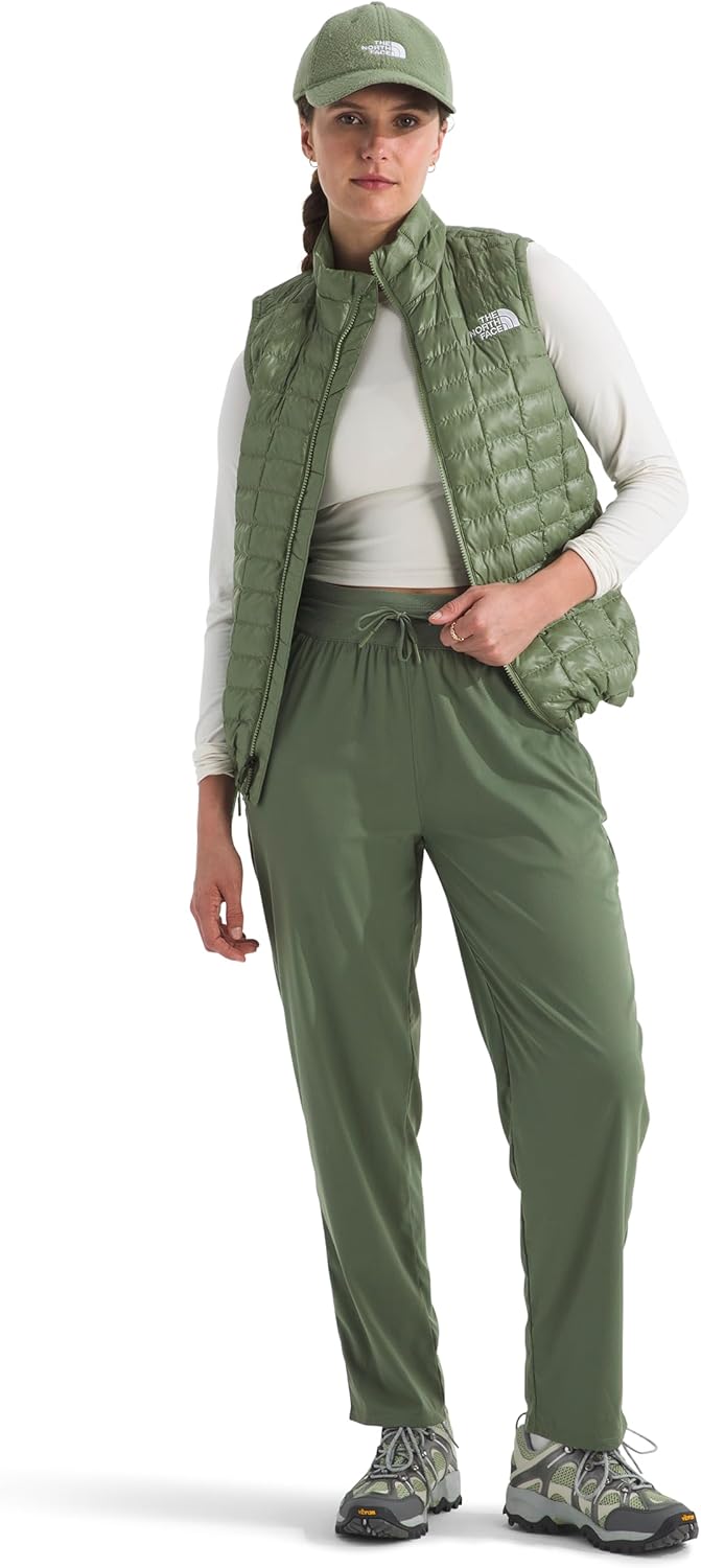 THE NORTH FACE Women's Thermoball Vest | Lightweight Zip Up Vest With Synthetic Insulation, Wind Resistant & Water Repellent - Image 4