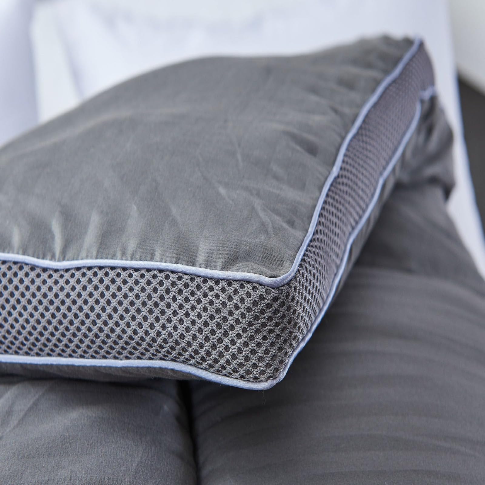 SAMPUR - Couette Luxe Grise 100% Polyester - Duvet Haute Qualité Et Ultra Confort - Action Thermorégulatrice 4 Saisons - 240 x 260 cm