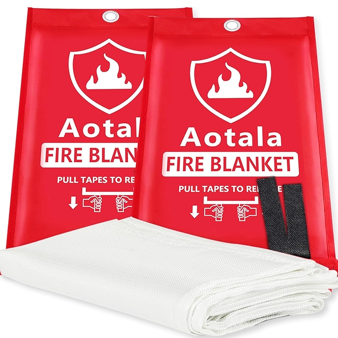 Aotala 家用及户外多功能应急灭火毯