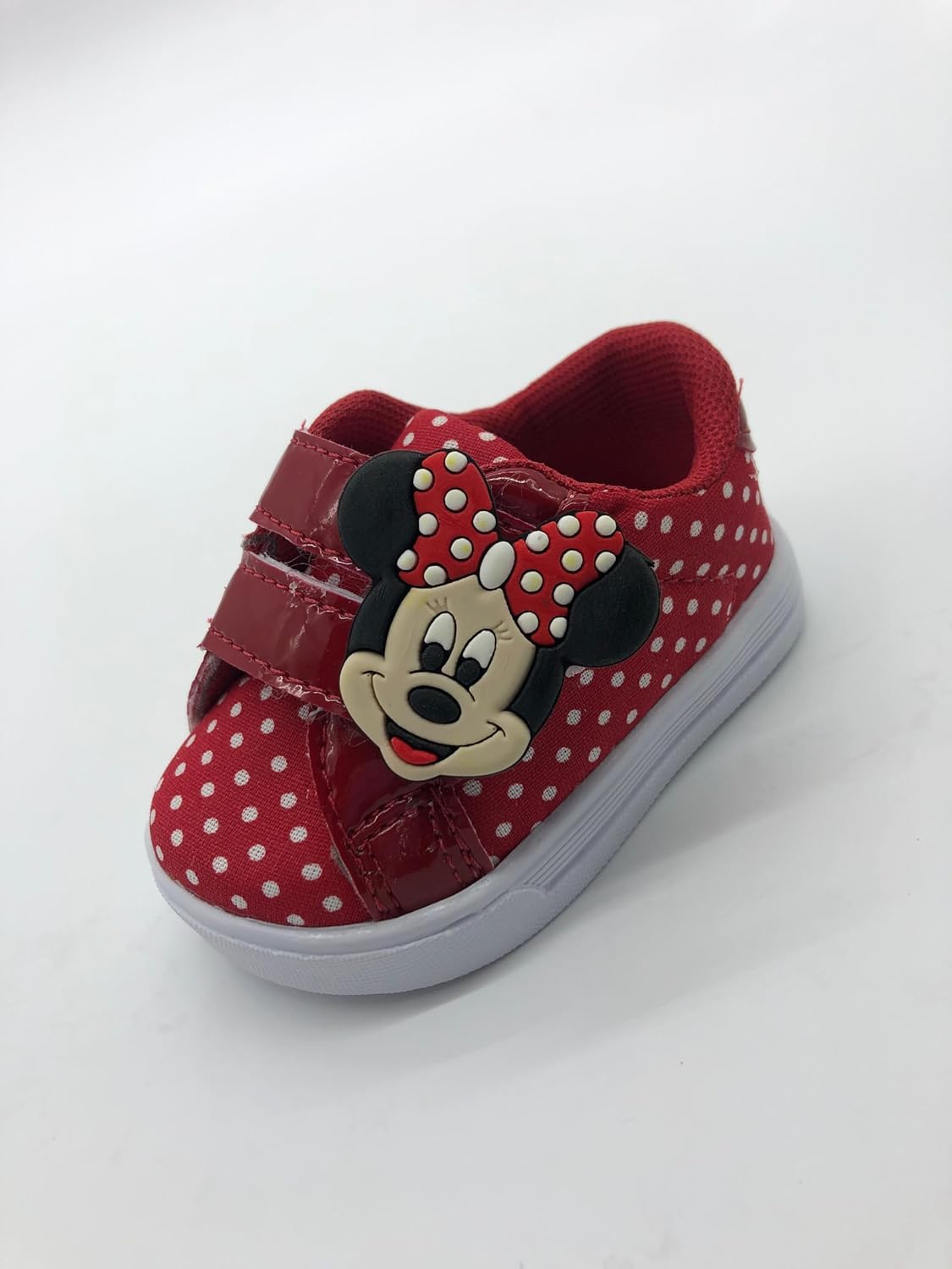 Tênis Sapatinho Infantil Bebê Miney Com Bolinhas Vermelho em promoção! Veja a oferta e mais achadinhos de Sapatos Infantis 3 Hoje é o melhor dia para comprar Tênis Sapatinho Infantil Bebê Miney Com Bolinhas Vermelho com aquele preço maroto! Promoção! Aproveite a oferta! 3