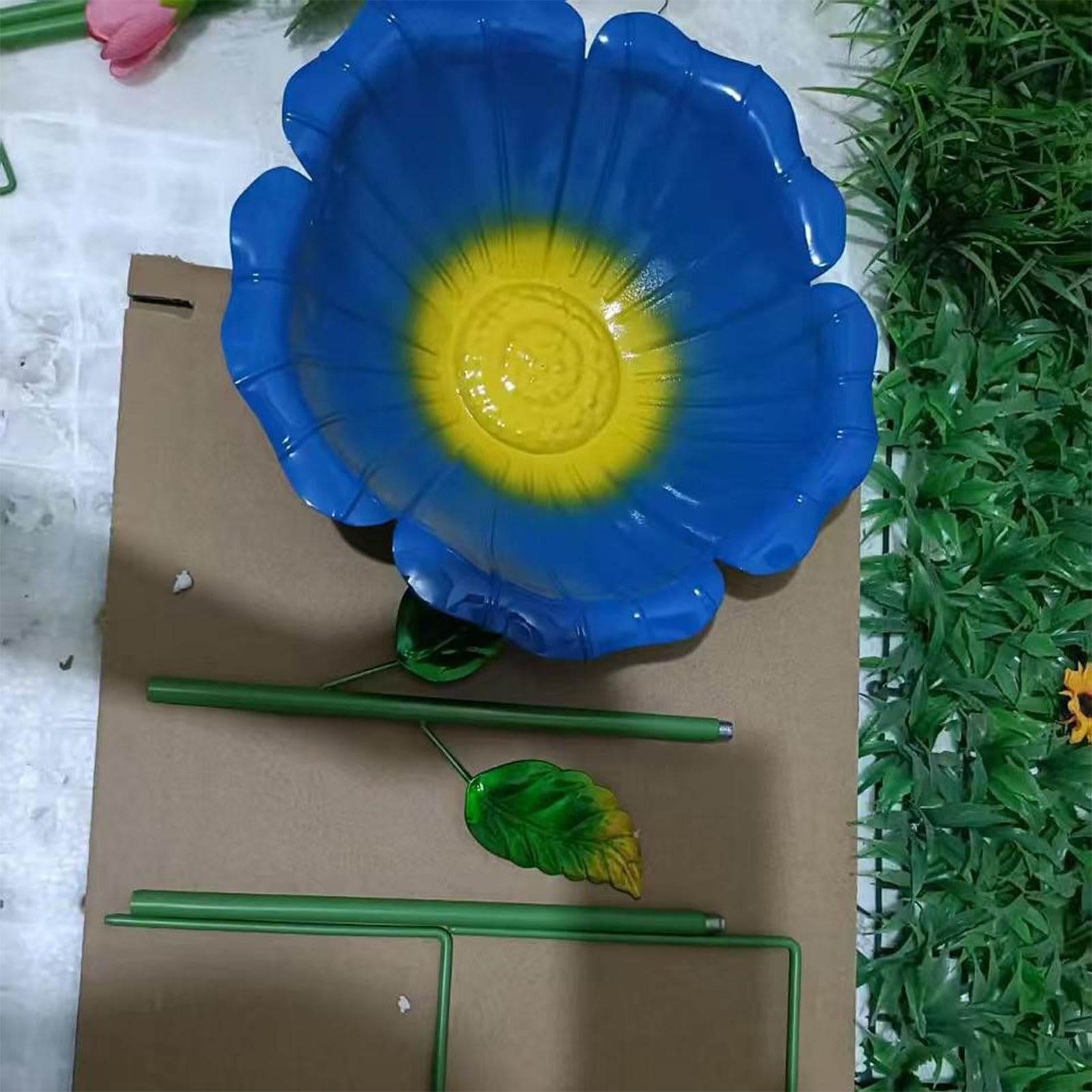 Estación Bebedero Abejas - Estaca Jardín Metal Bañera Pájaros Recipiente | Punto Agua Mariposas Forma Flor | Alimentador Hídrico Aves Desmontable Independiente Resistente Heladas para Fauna Silvestre — view 6