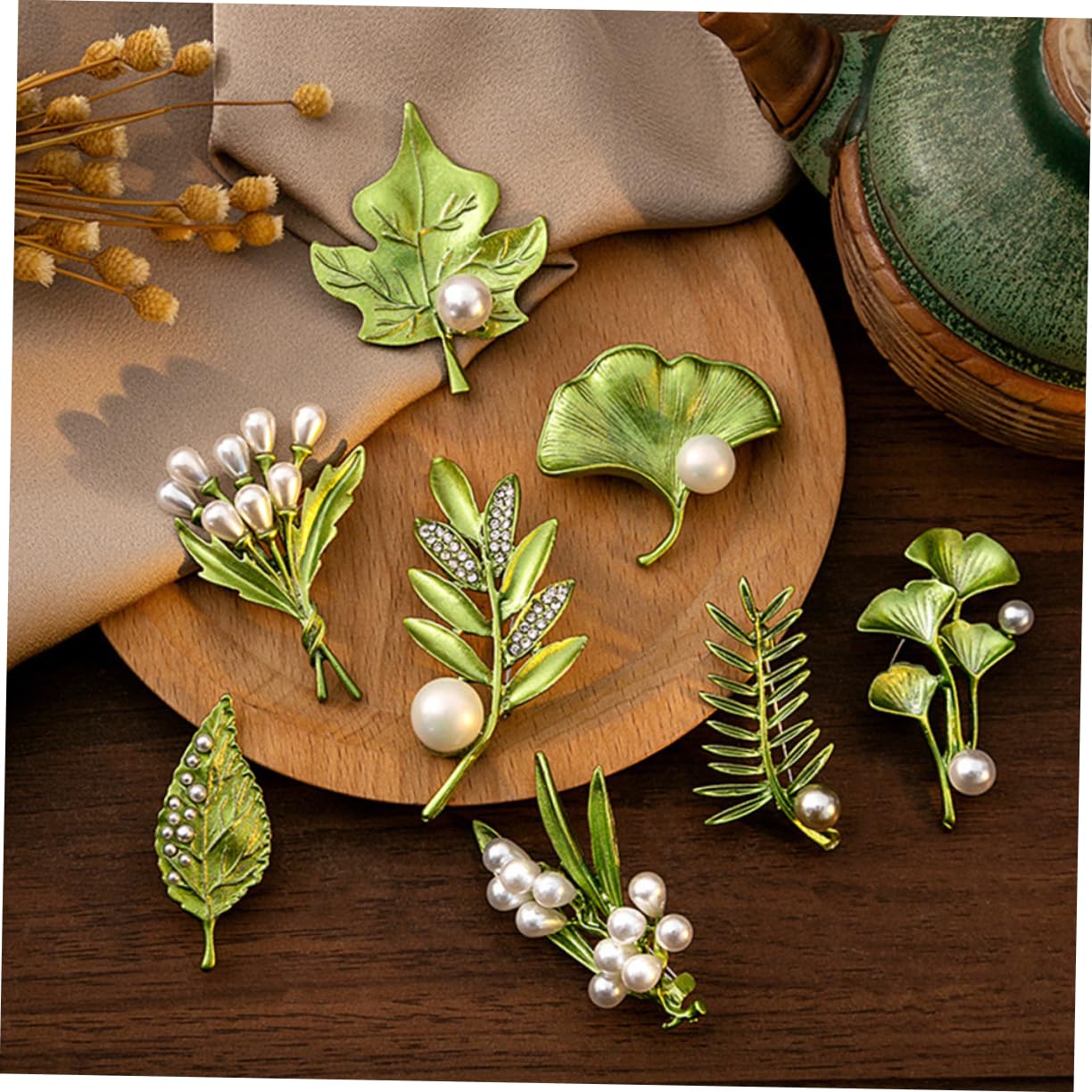 Elegant 5pc Pearl Leaf Set Decorative Women's Clothing Brooch Aesthetic Pin for Outfit
