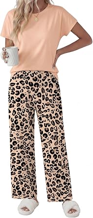 Rooscier Womens 2 Piece Pajamas Set Short Sleeve Top and Long Pants Lounge Set with Pockets