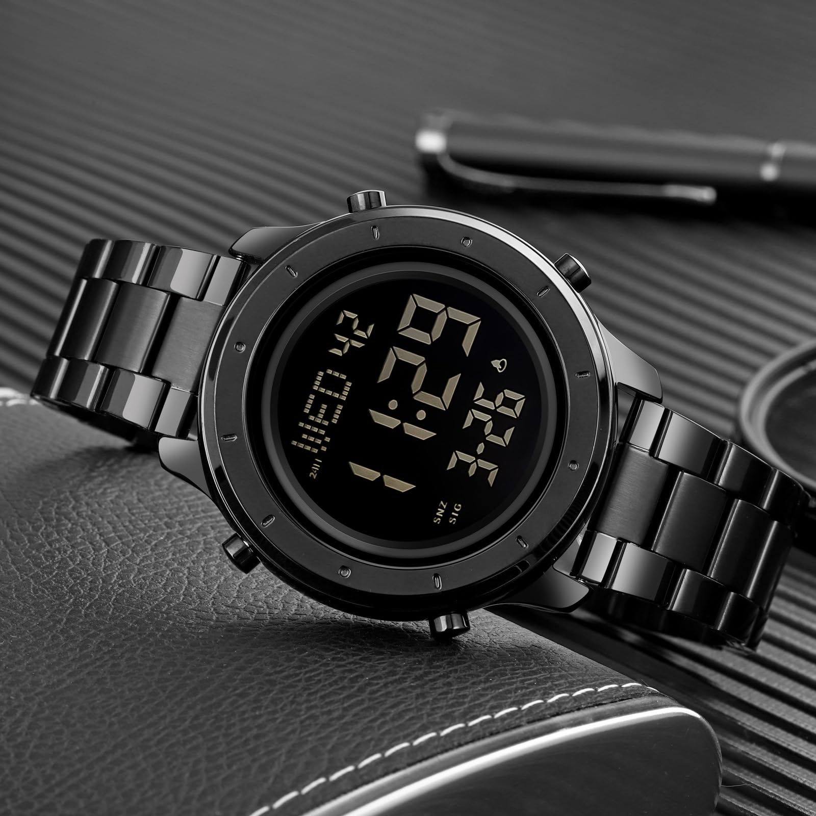 Montre numérique pour Homme en Cuir avec LED Minimaliste et chronomètre étanche en Acier Inoxydable