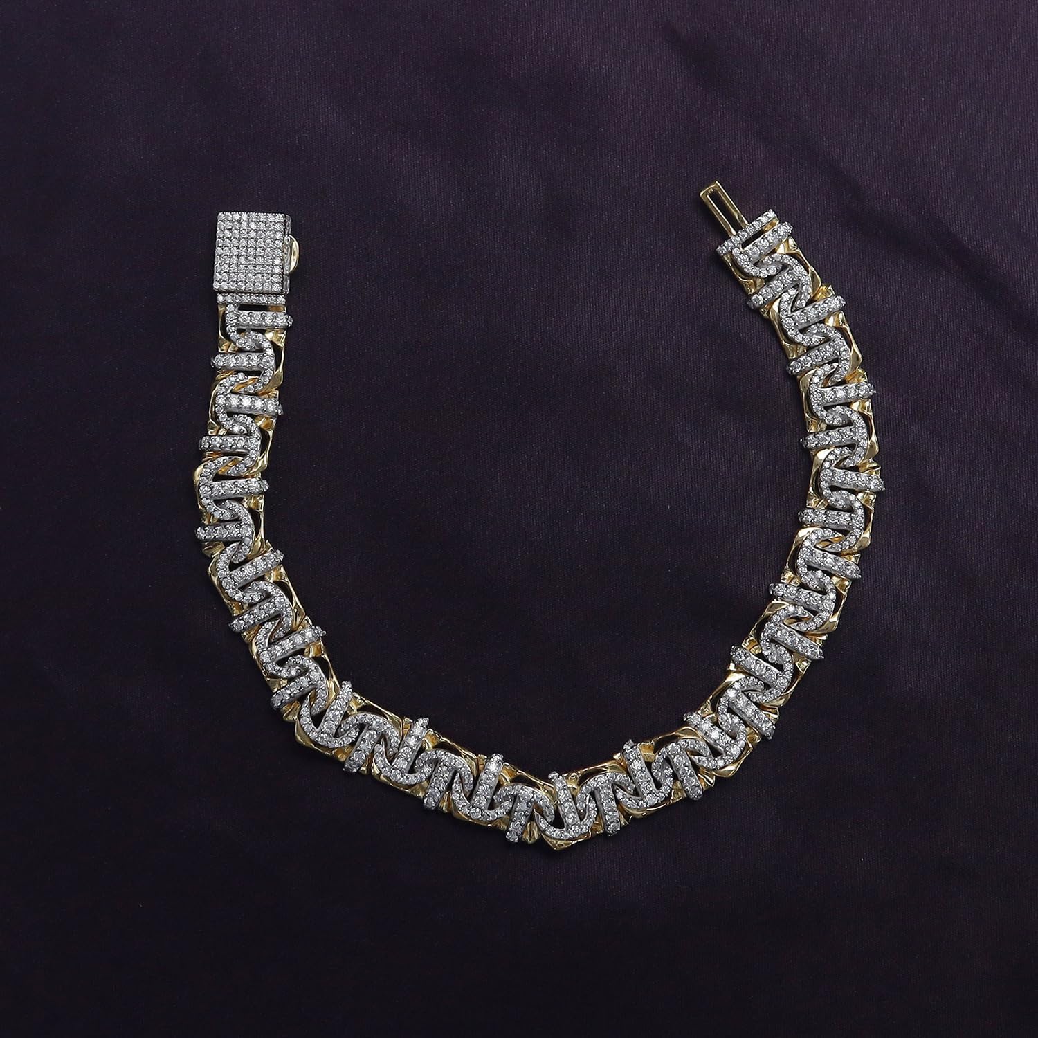 SAVEARTH DIAMONDS Round Cut Lab Created Moissanite Diamond 10MM Width Chino Miami Cuban Link Chain Bracelet For Men In 14k Gold Over 925 Sterling Silver (VVS1 Clarity, 4.70 Ct)