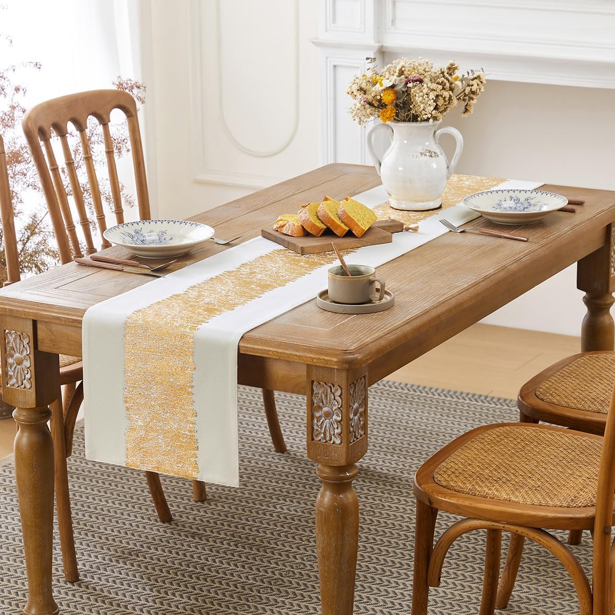 Metallic Style Table Runner, Cotton and Linen Gold Table Runners 72 inches Long,Pre-Pressed Metal Striping Process, Birthday Wedding Decorations for Home Living Room Decor(Gold, 13"x72")