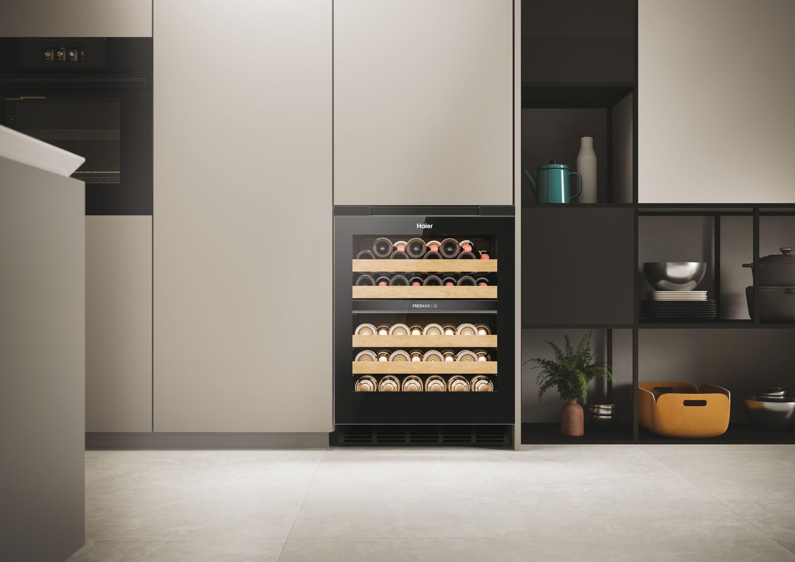 Haier Weinkühlschrank Serie 6 Wine Bank 60 HUC44GDEH1 | 60 cm Breite, 44 Flaschen Weinklimaschrank mit 2 Temperaturzonen, UV-Glastür, Holzregale, Wi-Fi