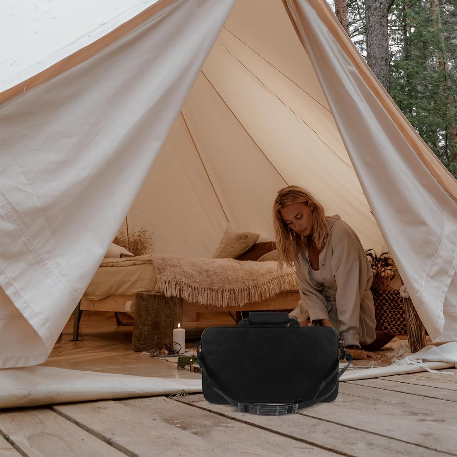 BESPORTBLE Portable Clarinet Carrying Bag with Handle Shockproof Wind Instrument Storage Case for Outdoor Protection Dustproof and Scratch-resistant Clarinet Holder Bag for Musicians