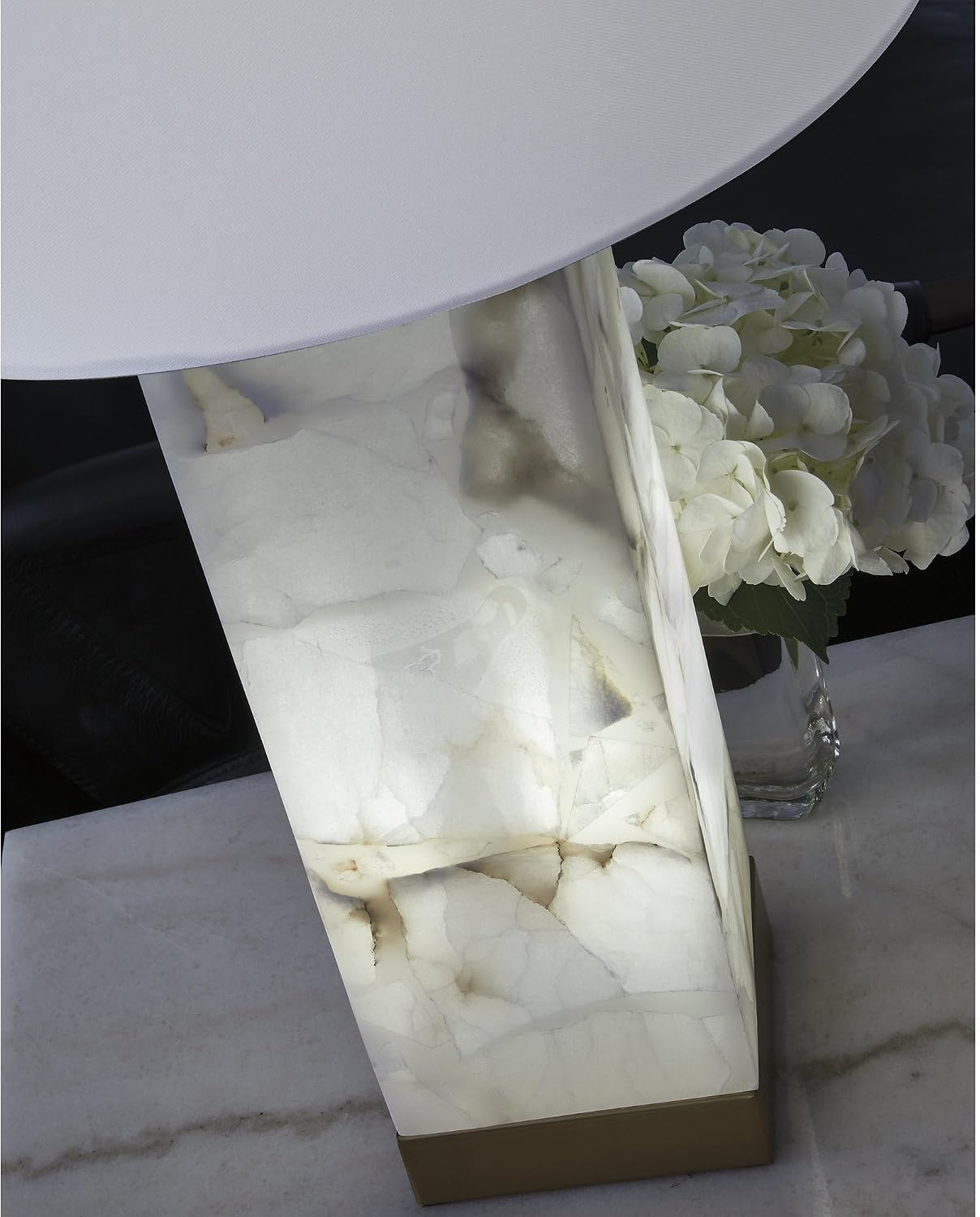 Signature Design by Ashley Linderfield Alabaster 3-Way Table Lamp, White | Dual-source 1W LED nightlight base, Elegant genuine stone texture & goldtone metal, Generous 29.25" scale for large rooms