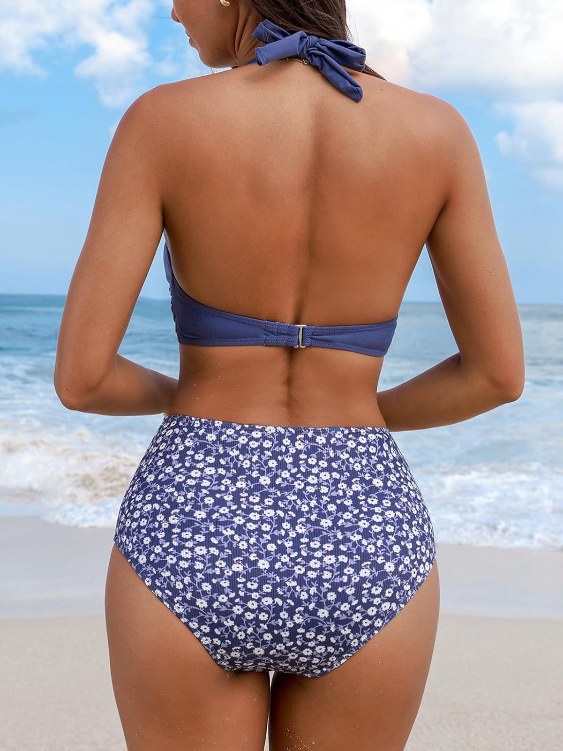 CUPSHE Women's Bikini Sets Two Piece Bathing Suit High Waisted V Neck Halter Front Twist Back Hook Textured - Image 3