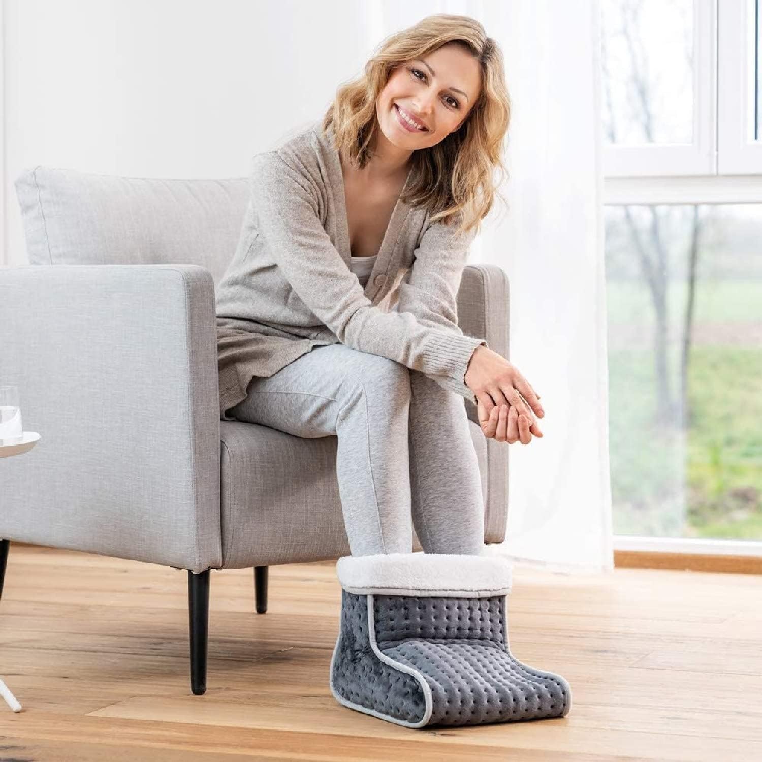 Beurer FW 20 Scaldapiedi Estremamente Morbido con 3 Livelli di Temperatura, sistema di sicurezza Beurer, riscaldamento rapido e spegnimento automatico dopo 90min