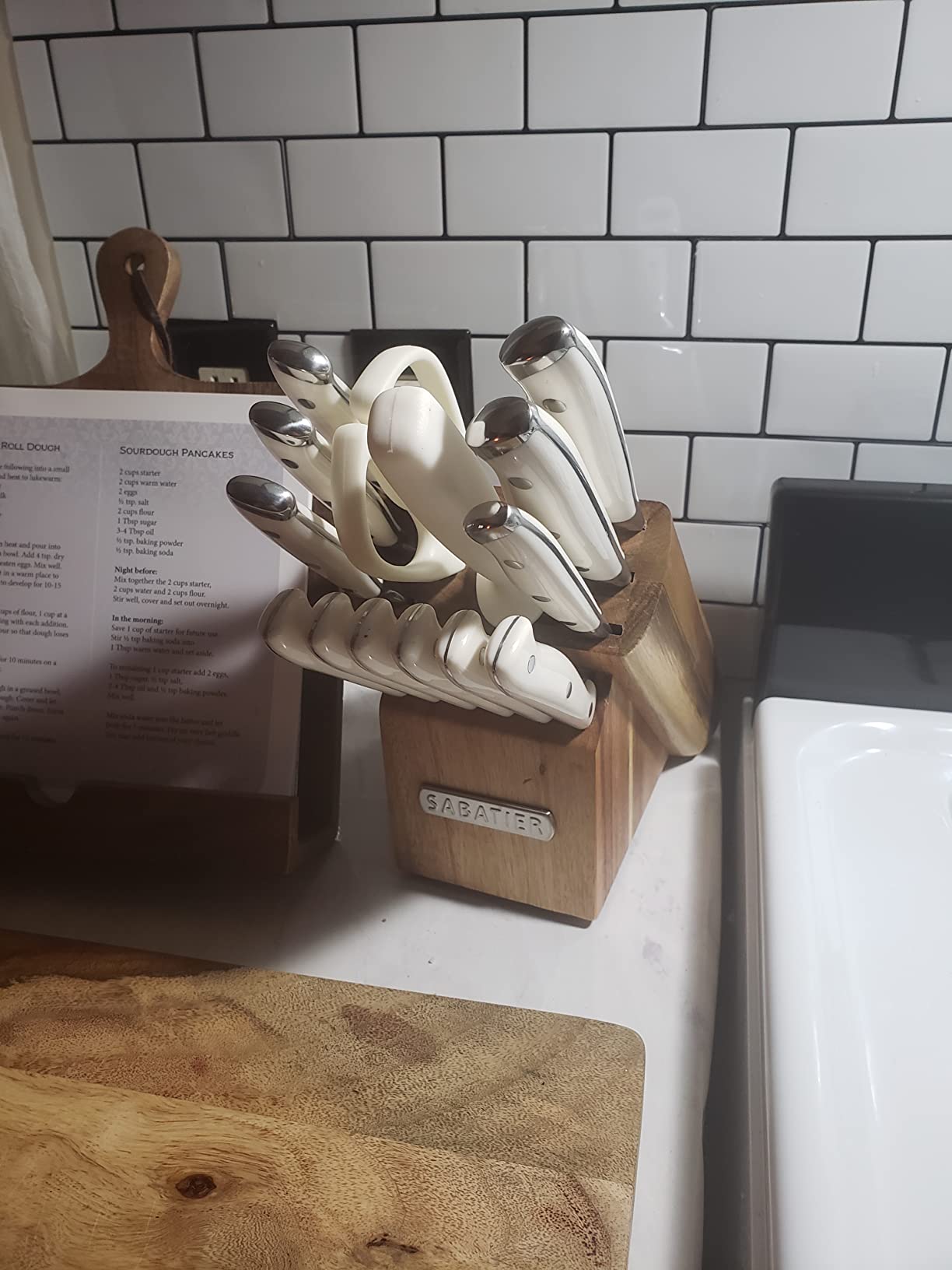 11/mo Finance Sabatier Triple Rivet Knife Block Set, 15Piece