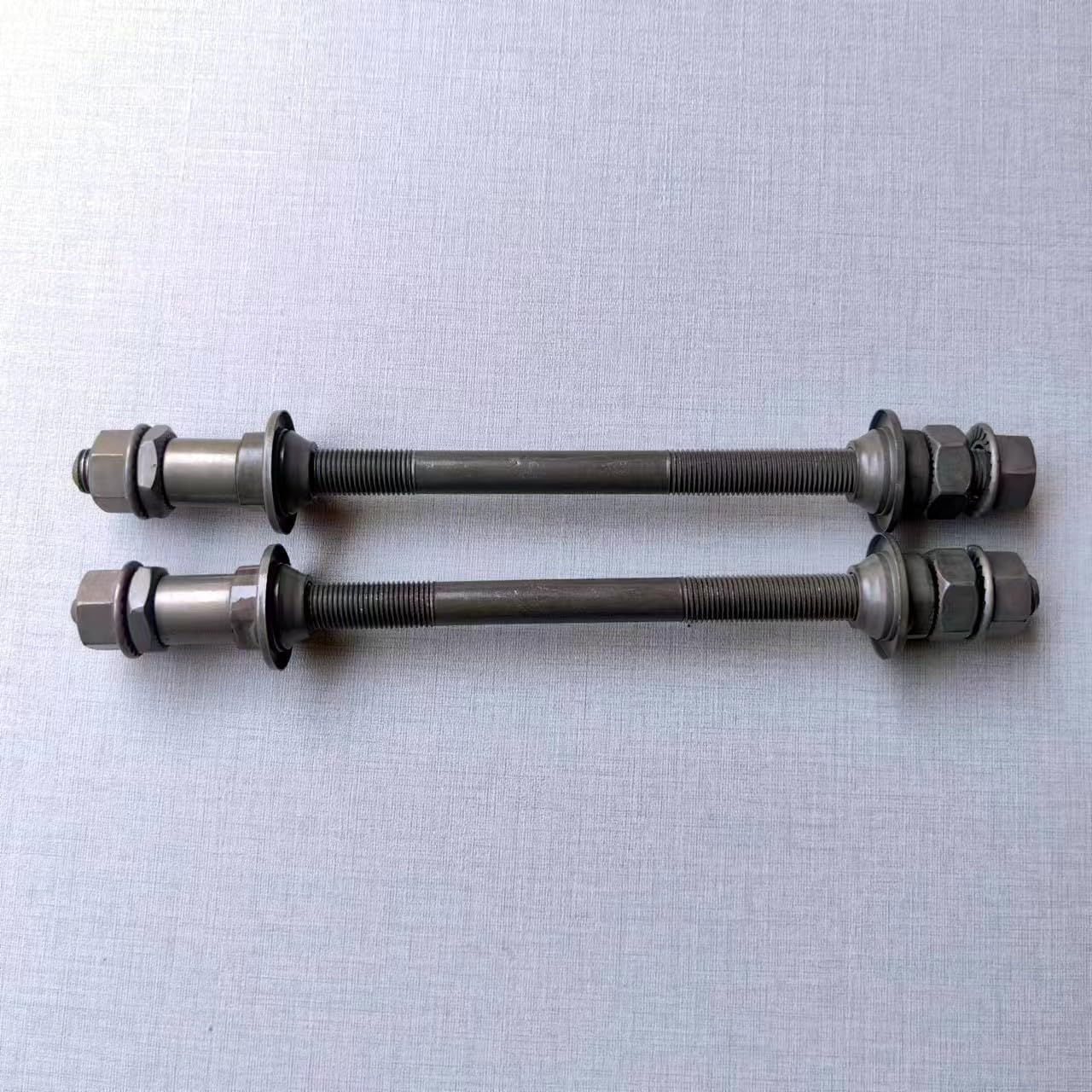 Amazon | ブラック クイックリリース自転車車軸、自転車車軸