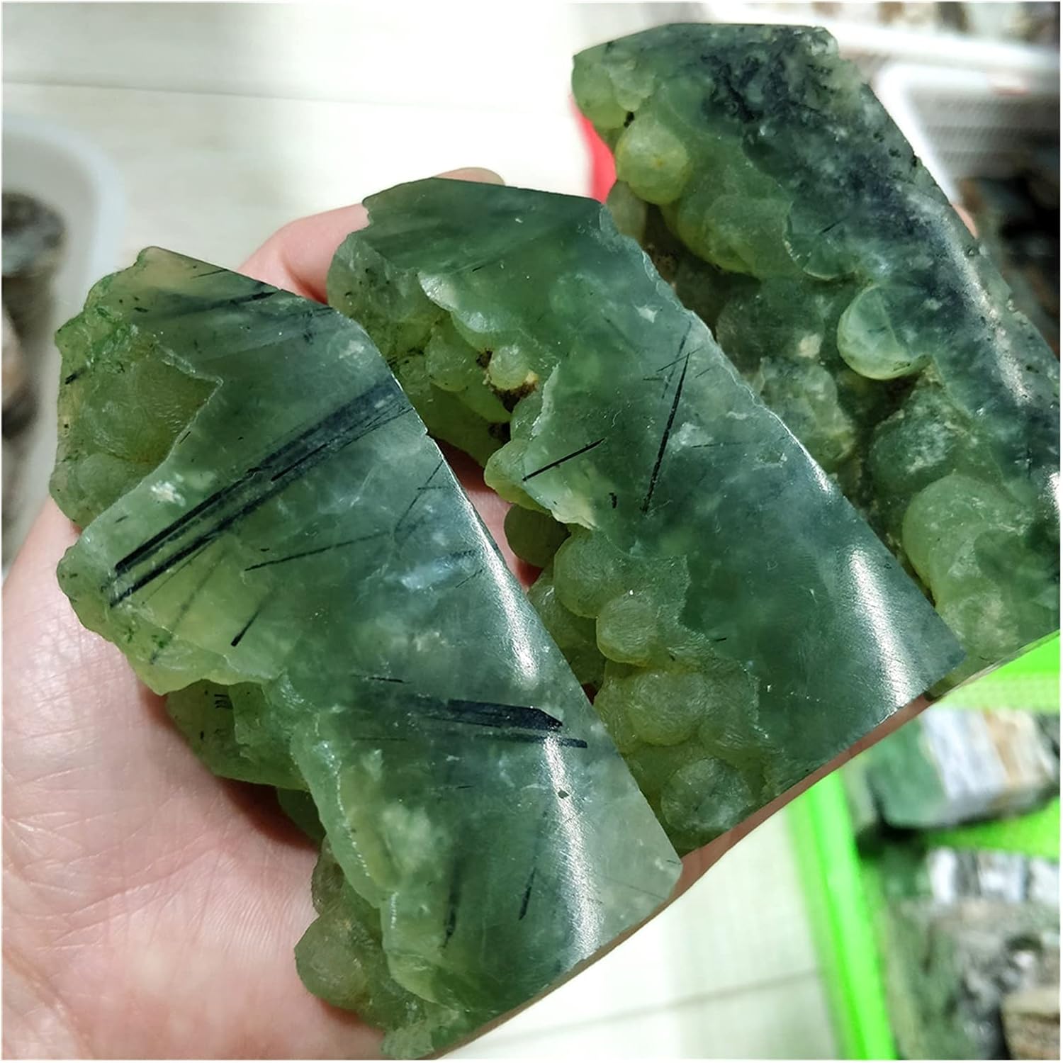 FIDEMM Natural Crystal Rough Natural Gemstone Rough Raw Prehrite Crystal Point Chiltonite Quartz Skirt Minerals Healing Decorate Stones Room Design (Size : 190-210g one Piece)