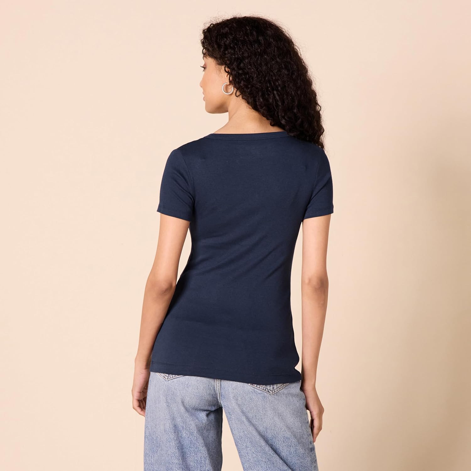 Amazon Essentials Women's Slim-Fit Short-Sleeve V-Neck T-Shirt - Image 2