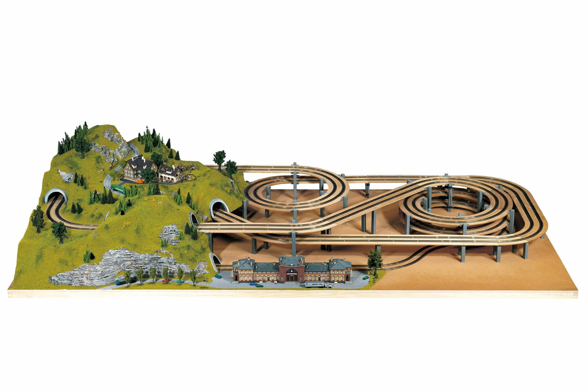 NOCH LAGGIES Gleiswendel-Komplettbausatz mit Gleisradius 194/230 mm, Aufbaukreis für Modellbahn Spur N, DIY Modellbau, Divers