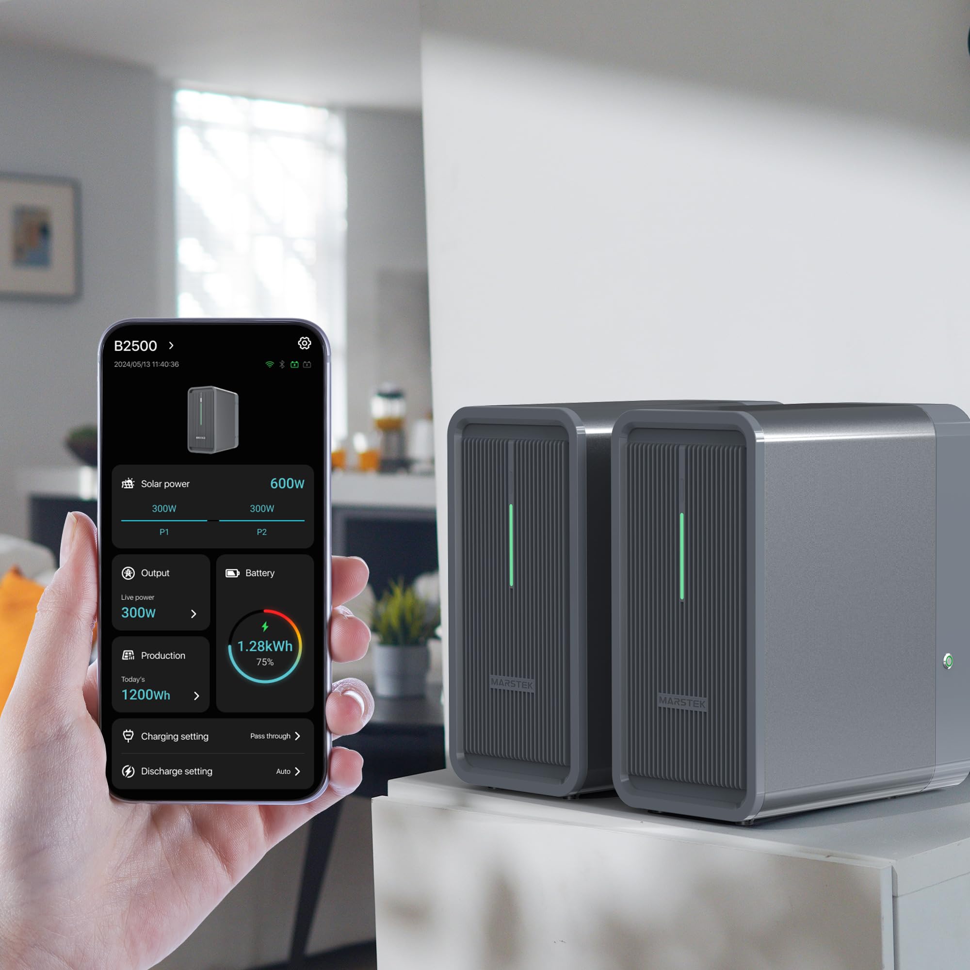 MARSTEK B2500 Balkonkraftwerk mit Speicher 2025 Letzte Upgrade-Version, 1600W Solareingang 2240Wh LiFePO4 Akku 6000 Ladezyklen, Erweiterbar auf 8960Wh, IP65 wasserdicht & staubfest, Einfache Installat
