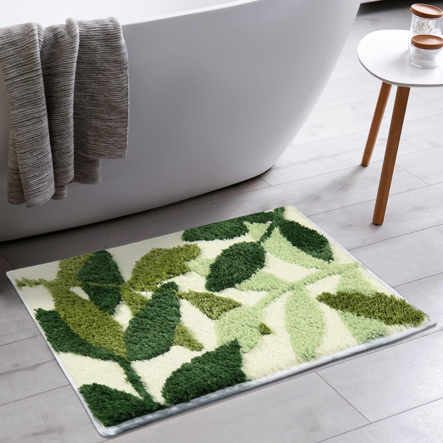 Hi Space Microfiber Bath Mat 16''x24'' No Slip Leaves Bath Rugs Cute Bathroom Tub Floor Shower Water Absorbent Machine Washable Plant Leaf Thick Carpet Bath Mat (Green Leave)