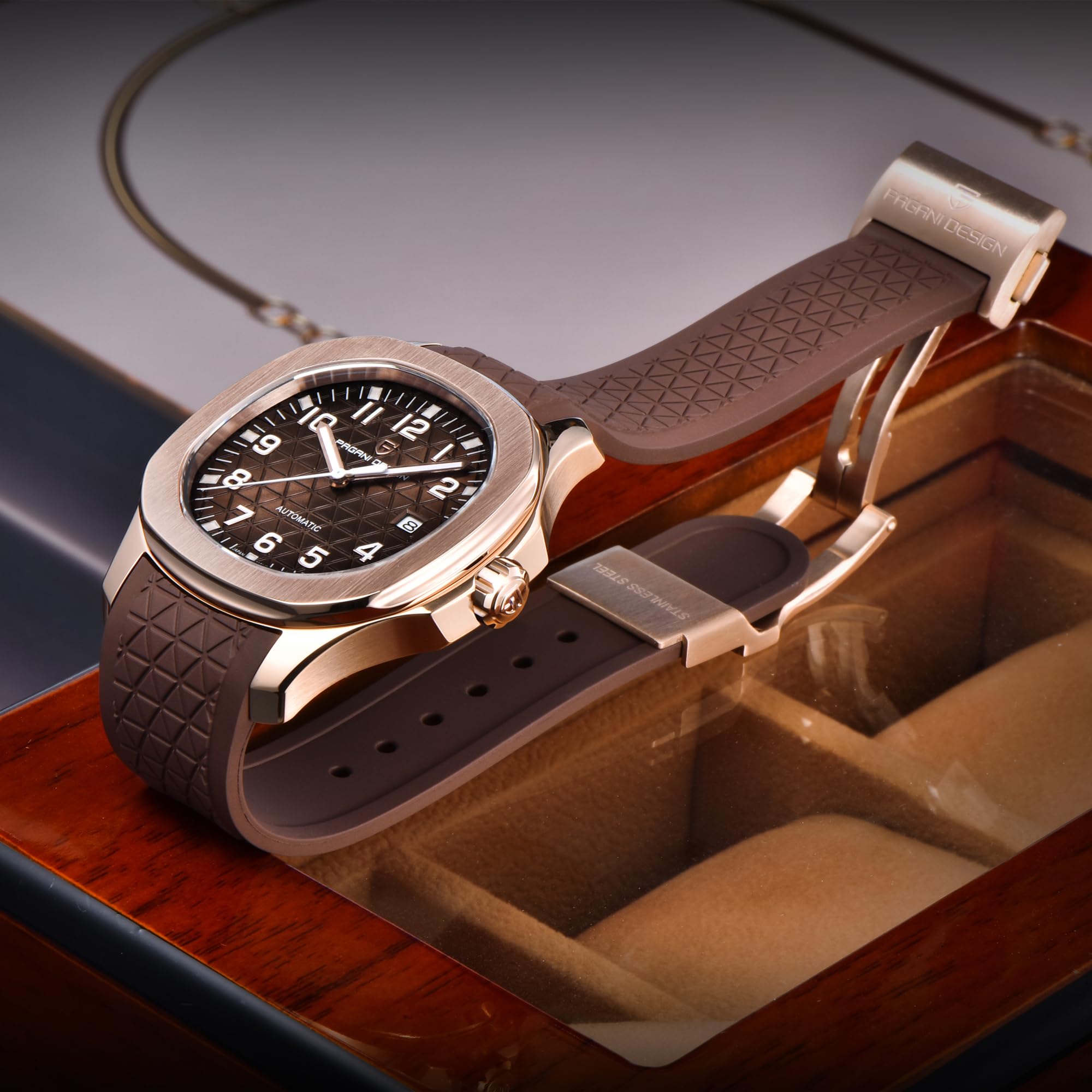 Pagani Design YS031 - Reloj automático de lujo para hombre, a cuadros, FKM, correa de caucho fluorado, cristal de zafiro, movimiento 8215, resistente al agua, 100 m, caja de acero inoxidable, hebilla