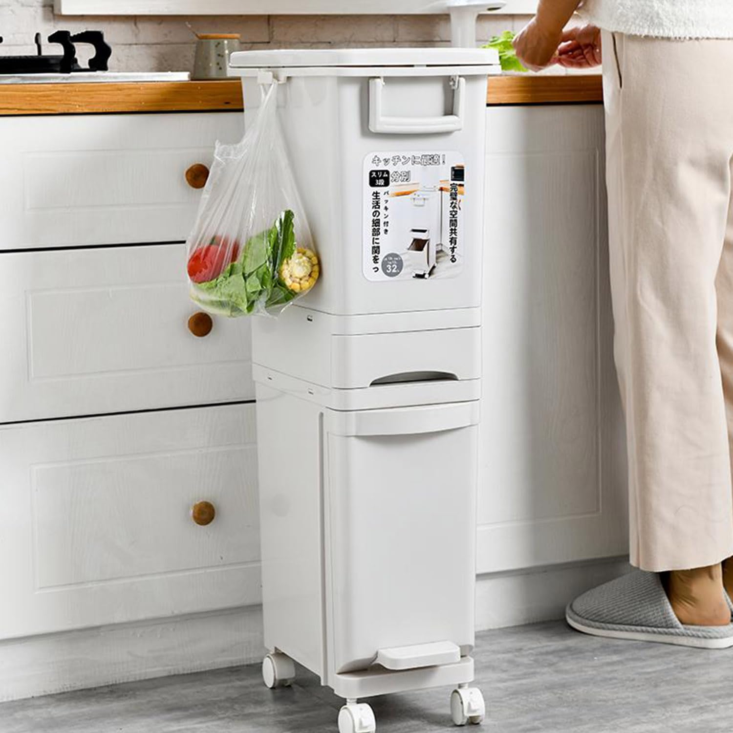 Thrink Dry and Wet Separation Trash Can, Vertical Waste Separation System with Wheels, Rubbish Trash Garbage Can, Kitchen Recycling Pedal Bin Waste with Large Recycle Compartments (32L)