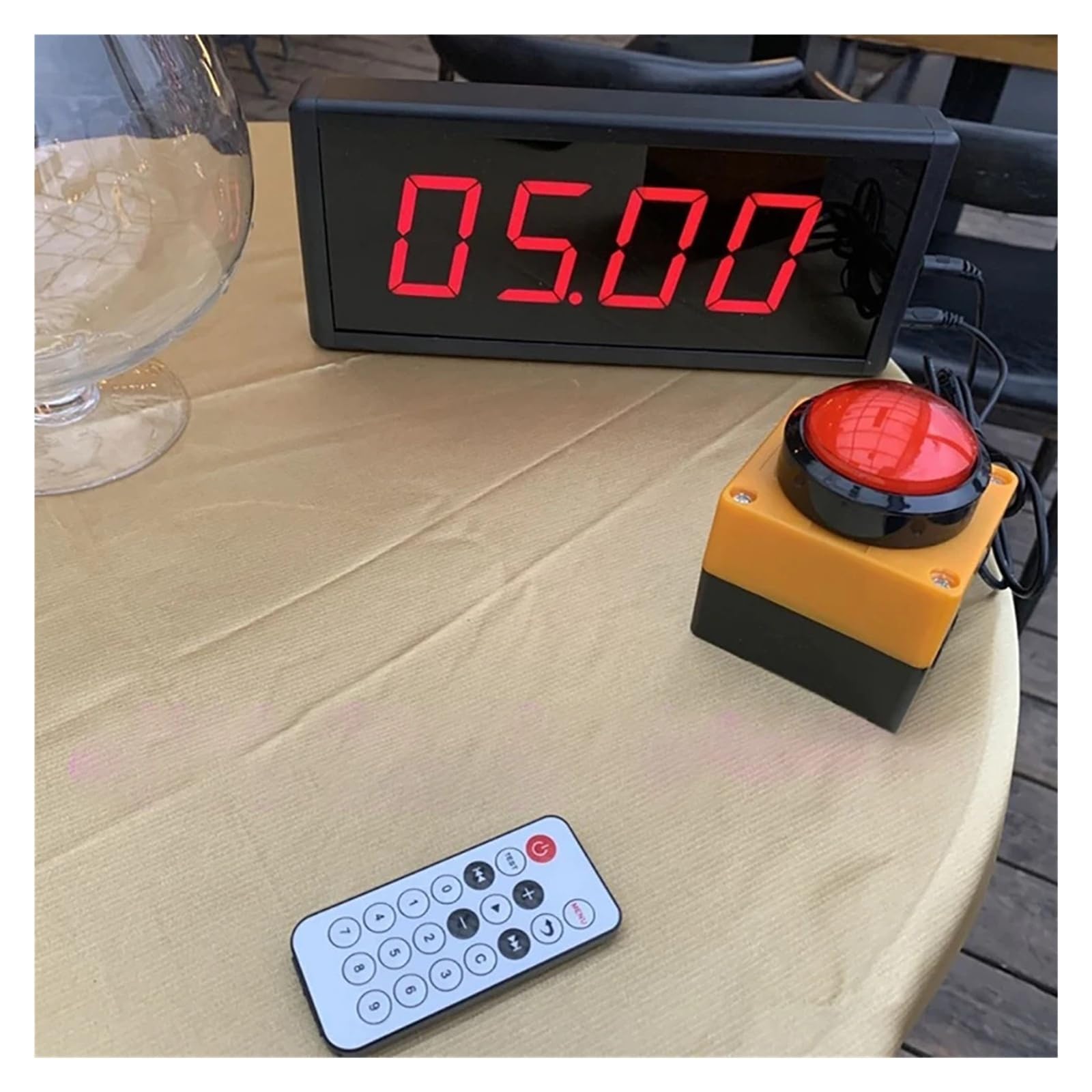 Cronómetro digital de 2,3 pulgadas con pantalla de 4 dígitos for entrenamiento y cronometraje de competiciones + control remoto Control sencillo