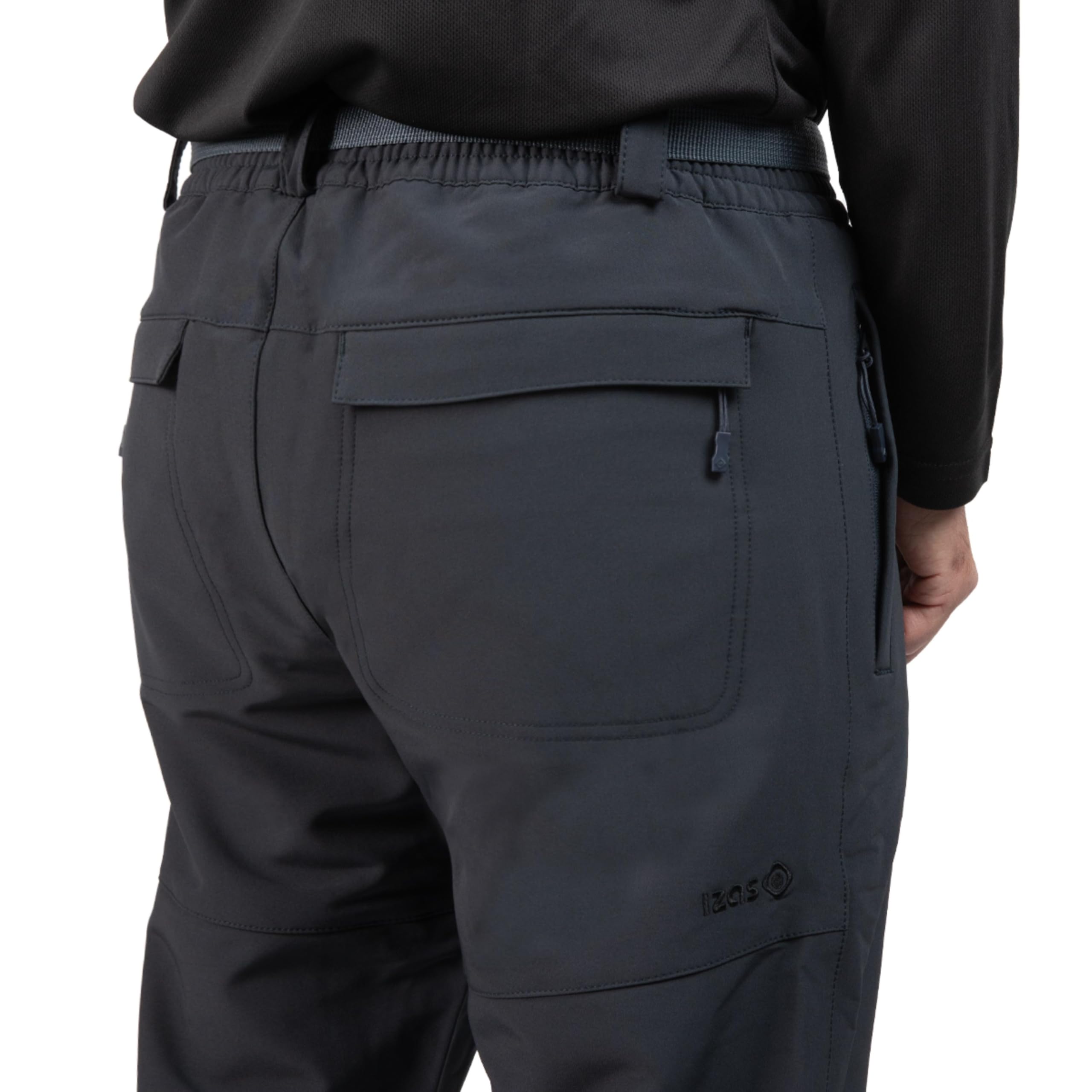 Izas - Pantalón de Senderismo para Hombre - Pantalón Trekking Impermeable y con Bolsillos de Cremallera - Bajo Ajustable Que Protege del Frío - Secado Rápido - Chamonix FW