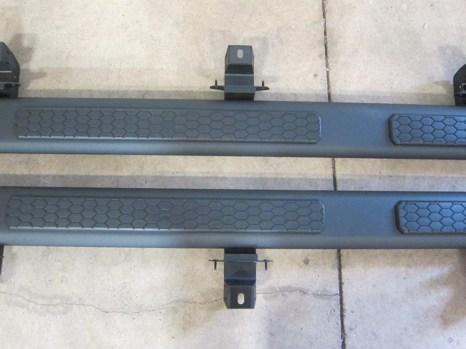 Mopar 2018-2020 Jeep Wrangler JL 4 Door Black Aluminum Tubular Side Steps New