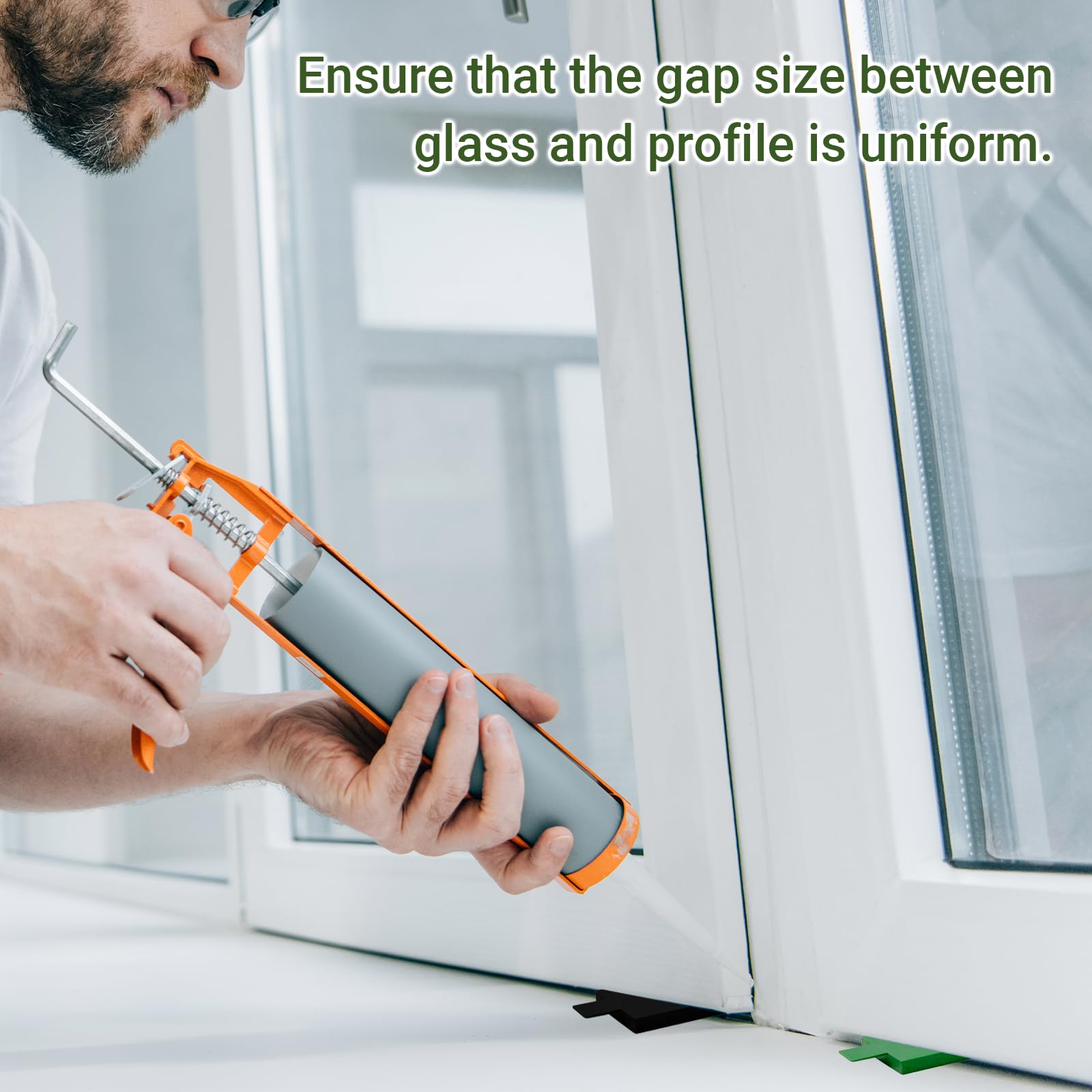 Assortiment de 100 cales en plastique, 6 tailles de cales en plastique de 1 mm à 6 mm, lot d'entretoises d'emballage, code couleur et facile à installer, pour latte, fixation et espacement de cadre de