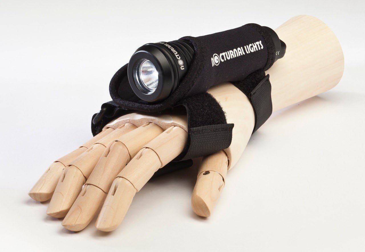 M700t 700 Lumen LED Dive Light with Hand Mount