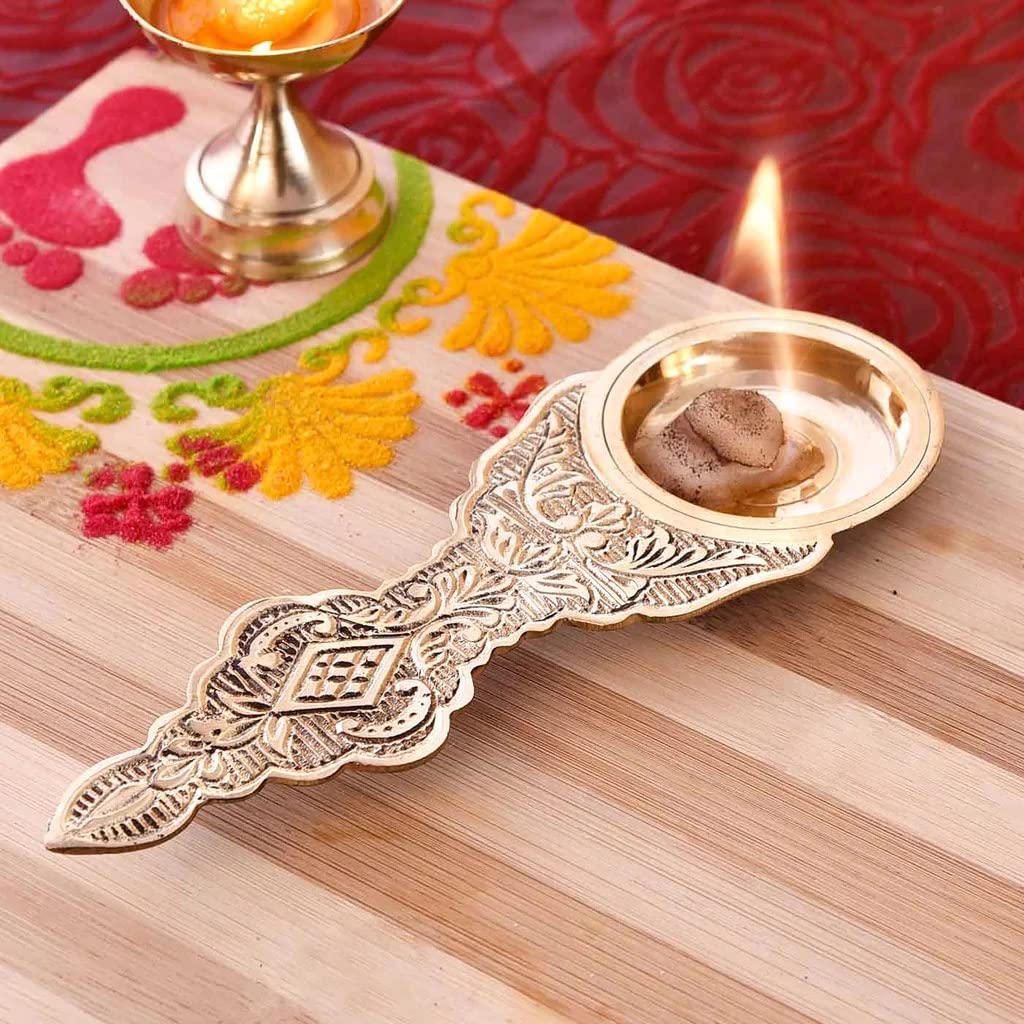 Denique Brass Embossed Kapoor Aarti Kapur Burner kapur Dani, deepam Vilakku Karpuram Arathi Stand for dhoop,Puja,Camphor Holder with Handle.Gold Colour