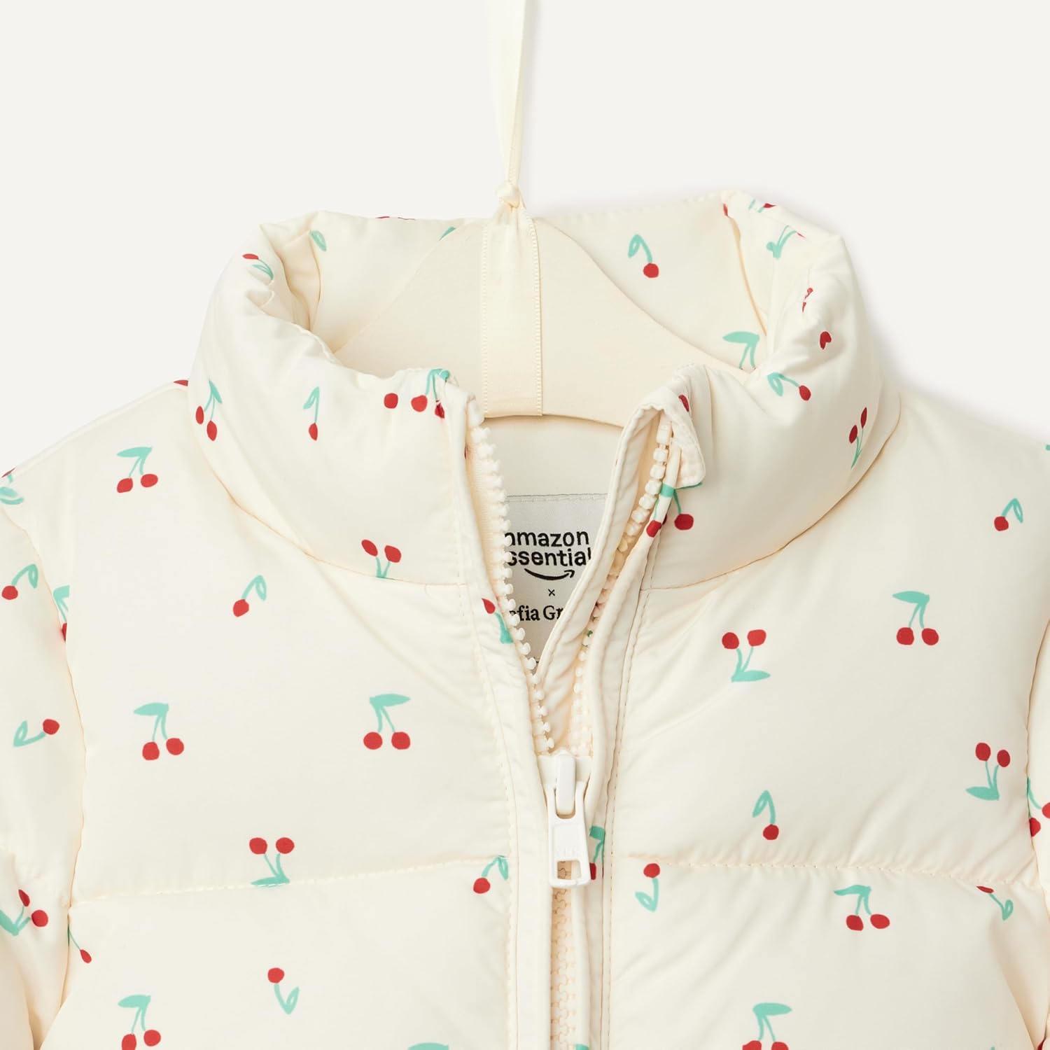 Amazon Essentials x Sofia Grainge Toddler and Baby Girls' Taffeta Puffer Jacket - Image 4