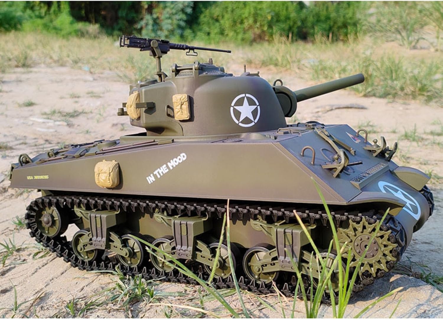 Plastic Henglong 1/16 7.0 RC Tank M4A3 Sherman 3898 320° Turret Barrel Recoil BB Ir Smoking Steel Gearbox Battery 2.4G Radio Hobby Grade Model for Ages 14+