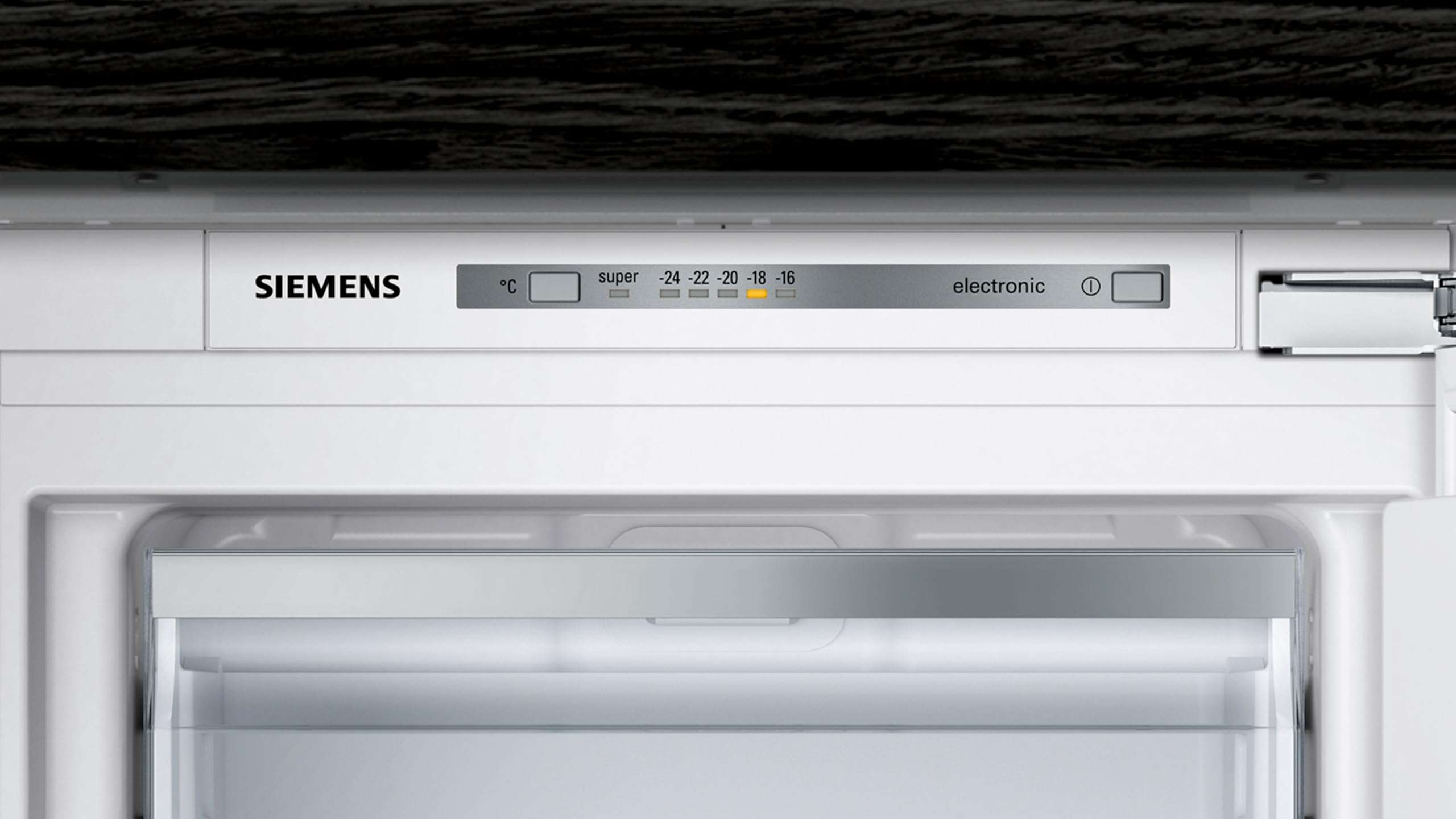 Siemens GI11VAFE0 iQ300 Einbau-Gefrierschrank, Made in Germany, 167 kWh pro Jahr, 72 L, lowFrost, freshSense, softClosing Tür, Flachscharnier