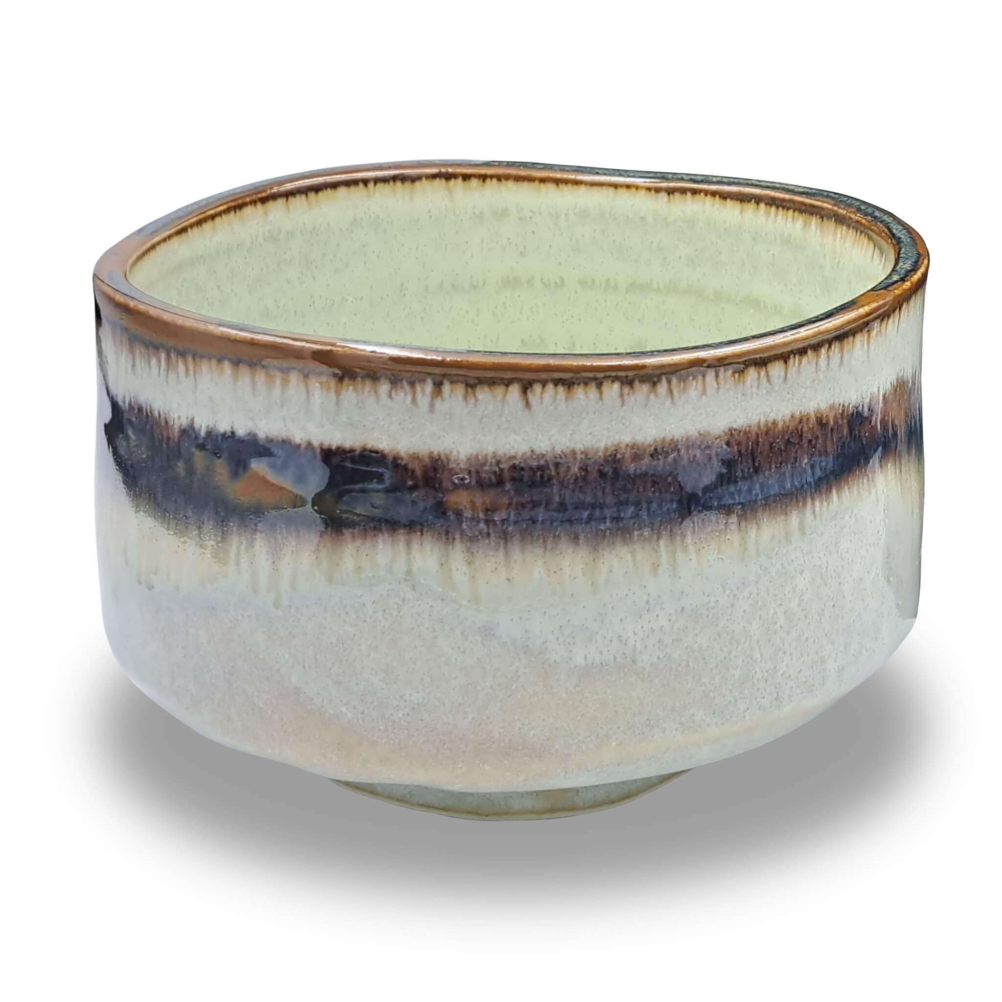 Japońska miska do matchy Chawan Wasabi ręcznie wykonana z ceramiki - wyprodukowana w Japonii - do japońskiej ceremonii przygotowywania herbaty matcha