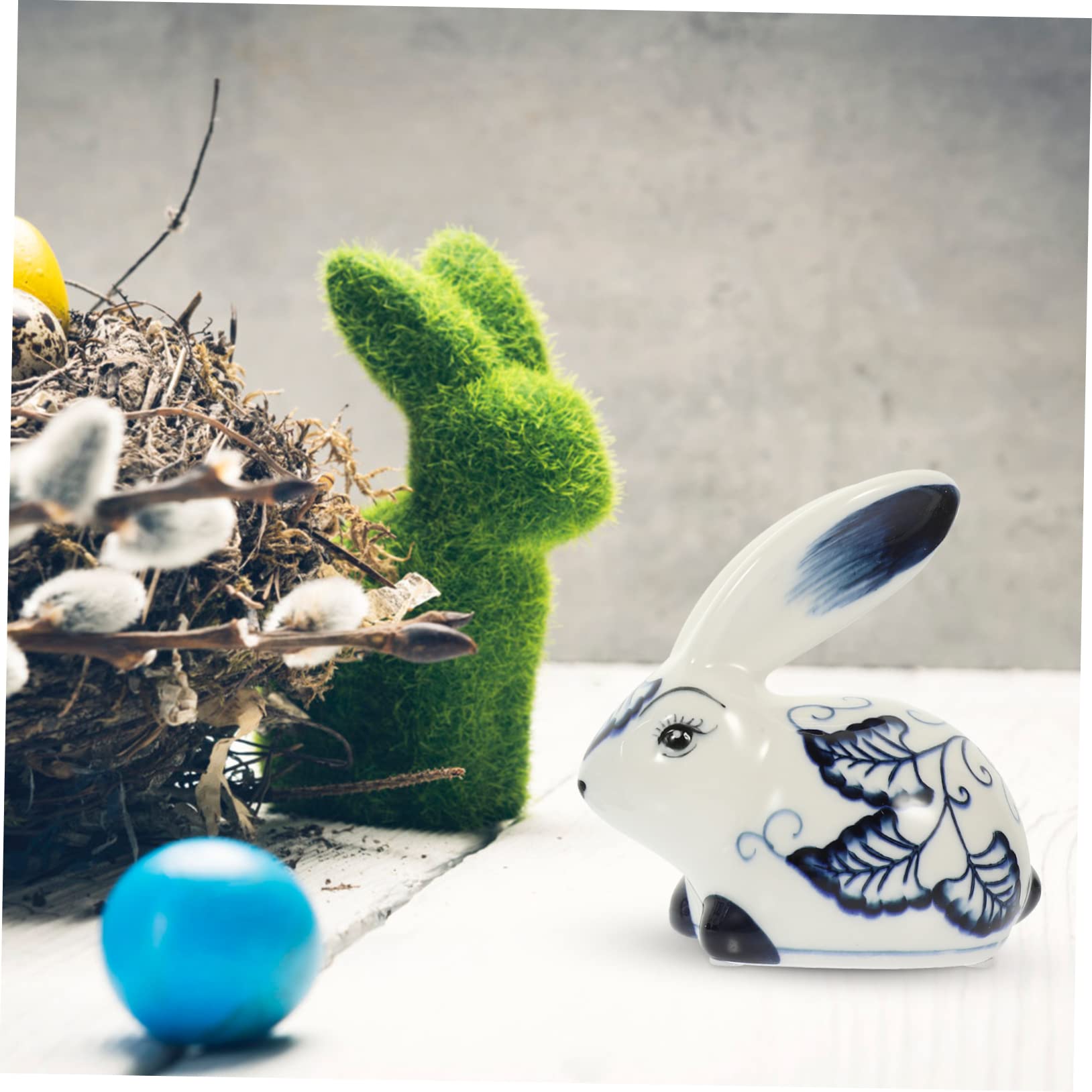 TOPBATHY Statuette di Coniglio in Ceramica Bianco 2 Pezzi, Decorazione la Casa Elegante e Creativa, per Decorazioni Pasquali o Arredamento Desktop