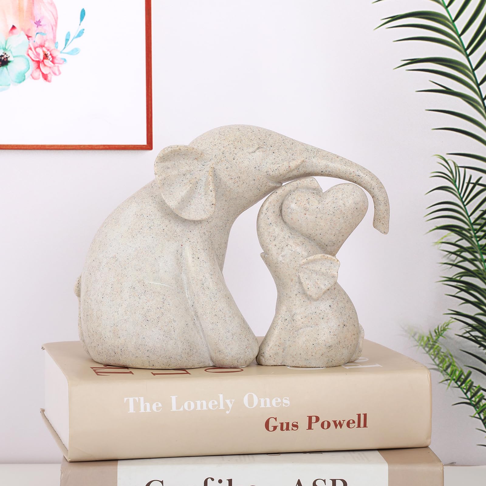 FriyGardcn Cute Rock Sand Elephant Figurines Good Luck Elephant with The Baby Home Décor for Shelf Good Gifts for Women Animal Lovers Decoration for Living Room, Bedroom, Office