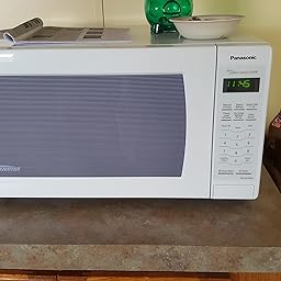 GE Profile Series 2.2 Cu. Ft. Countertop Microwave Oven review: This  microwave has a magic button - CNET