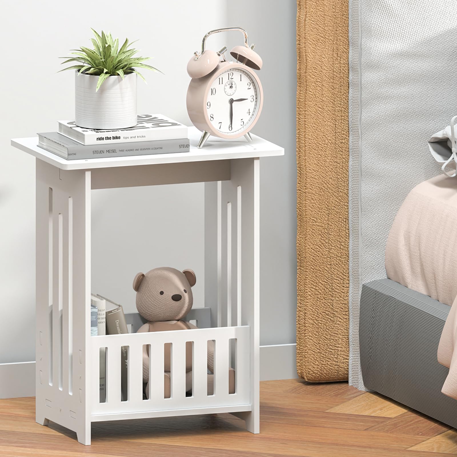 Small Side Table Bedroom with Storage Shelf Basket, White Thin Bedside Table Side End Coffee Table Beside lamp Stand Nightstand Storage Shelf for Narrow Spaces, Living Room, Bathroom, 34x22x40cm