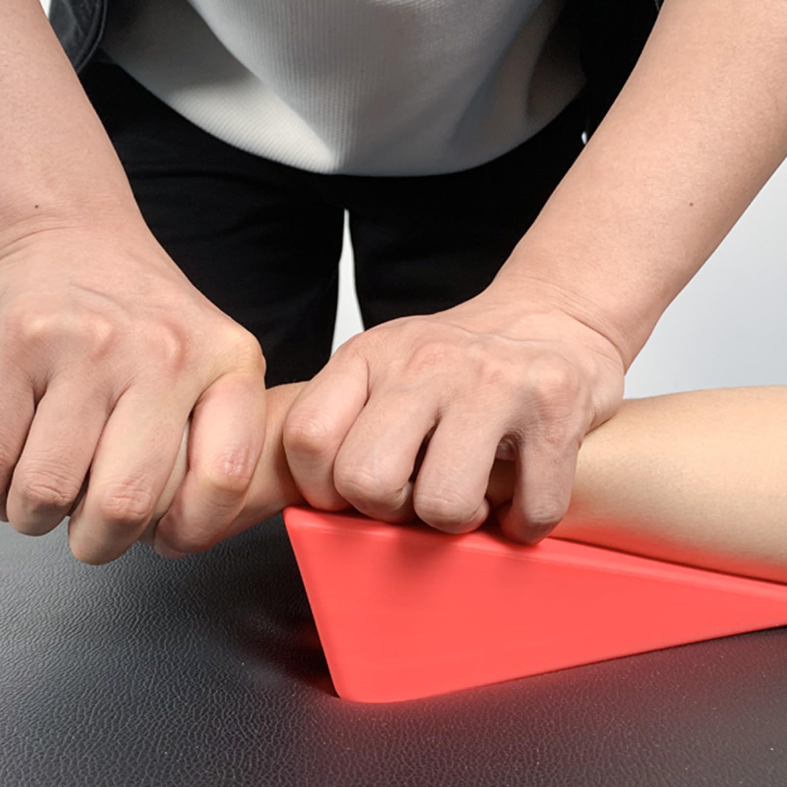 lewitools Physical Therapy Wedge Pillow - Sturdy Durable Triangle Therapy Wedge for Spinal Pain Relief and Rehabilitation Treatment (blue)