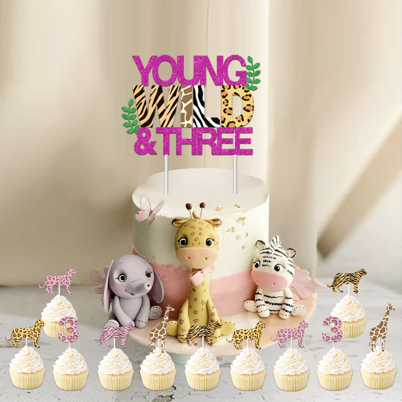 Mocsicka Fotohintergrund 'Young Wild And Three' – 2,1x1,5 M, Safari-Thema Mit Rosa Blumen & Leopard Für 3. Geburtstag