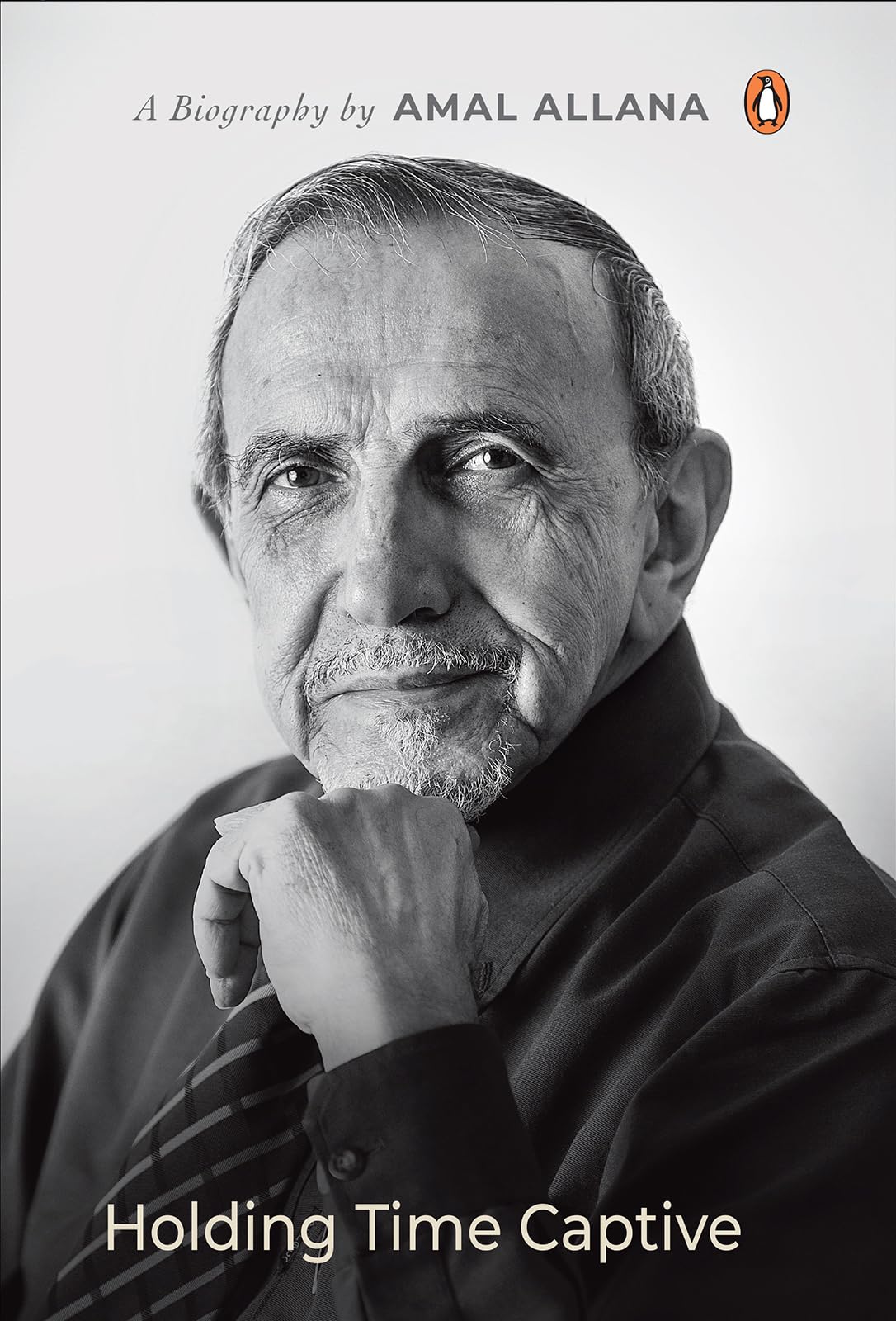 Ebrahim Alkazi Holding Time Captive cadeau idéal pour amoureux du théâtre
