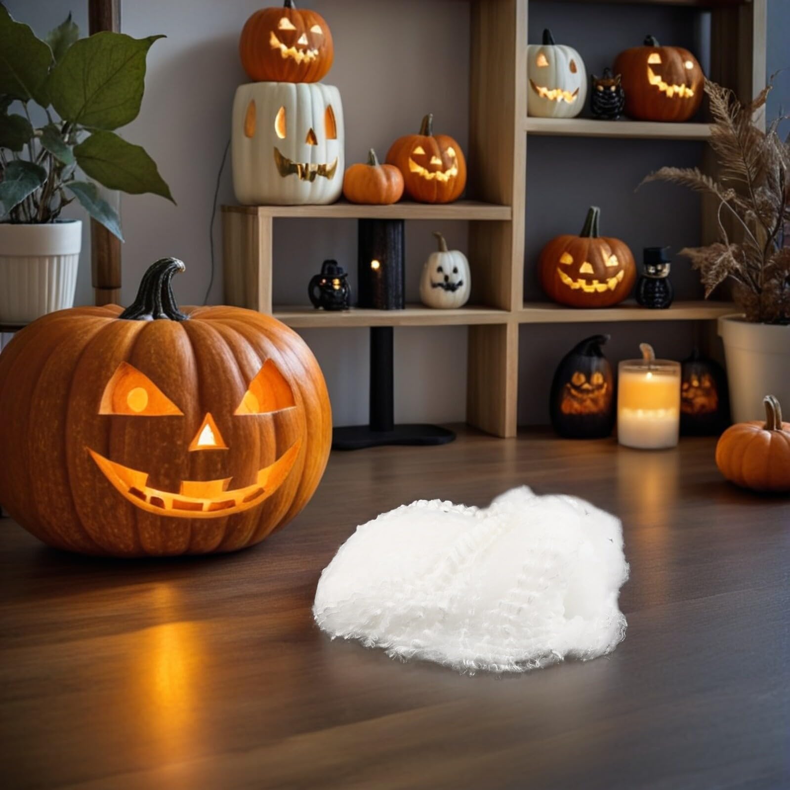 Toyvian Decorazione Ragnatela Elastica per Halloween con Ragni di Plastica Fosforescenti Rete per Catturare Ragnatele 300G Decorazioni Spettrali per Interni ed Esterni Allestimenti per