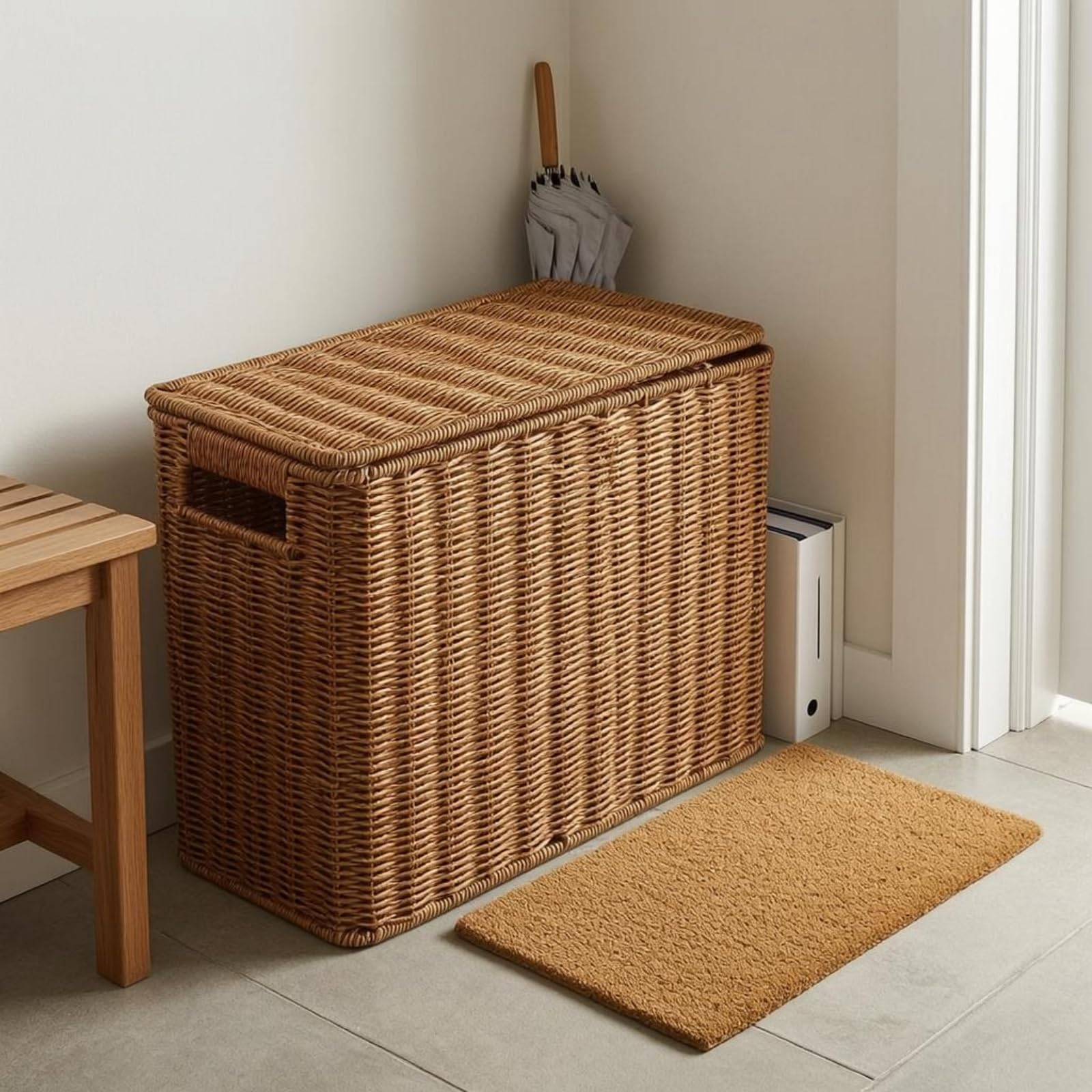 Contenant de Rangement d'Angle Panier Porte-revues Tressage Imitation Rotin Structure Métal Renforcé avec Couvercle et Poignées Adapté pour Salon, 48cm X 18cm X 33cm, Grand Noyer