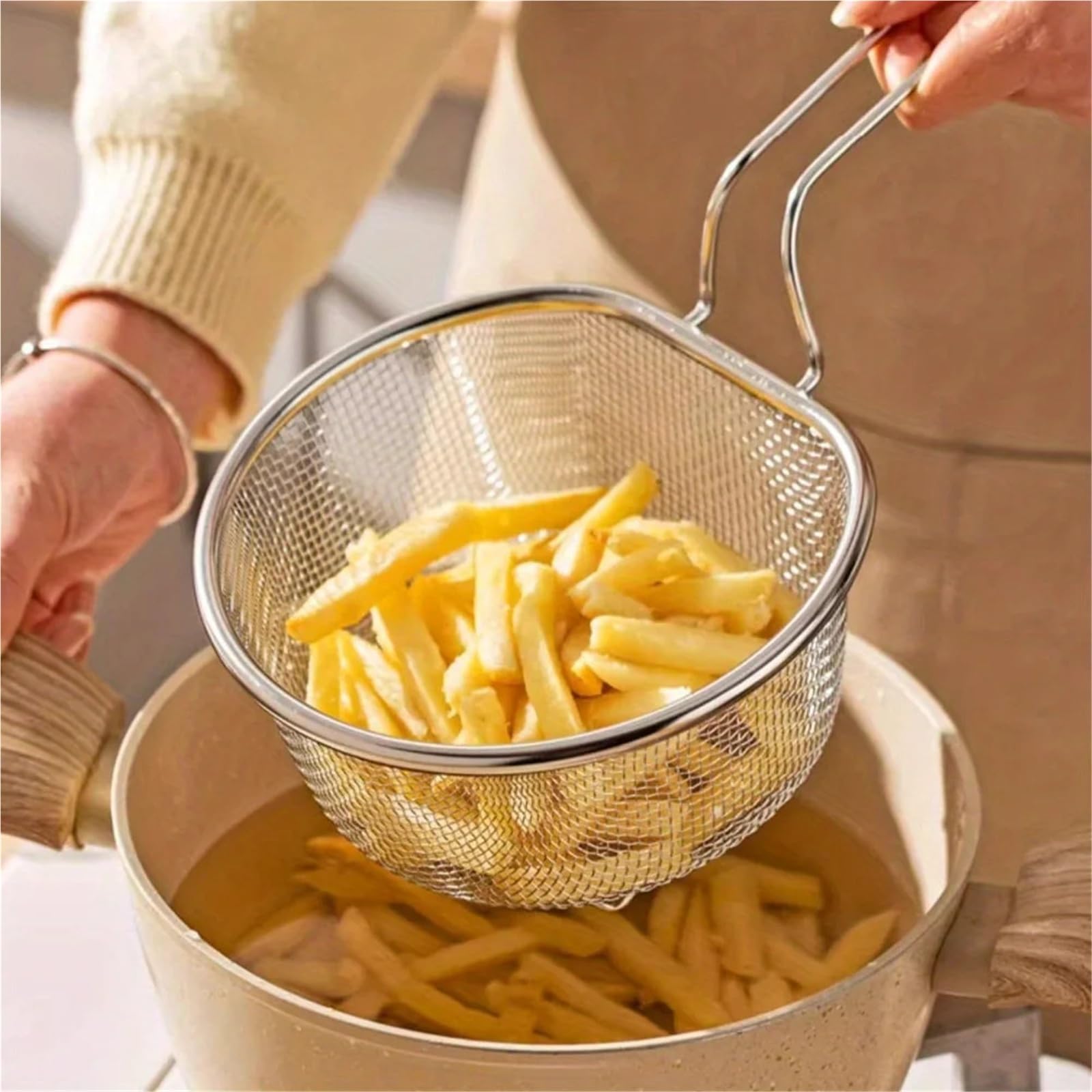 Cesta para freír y plato para calentar comida asiática de forma rápida y limpia