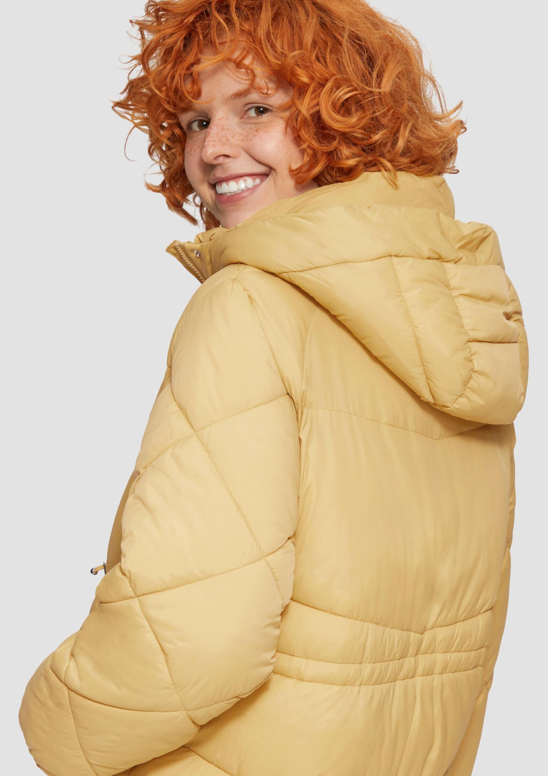 s.Oliver Damen Outdoor-Mantel – warm wattiert, Steppung, Kapuze