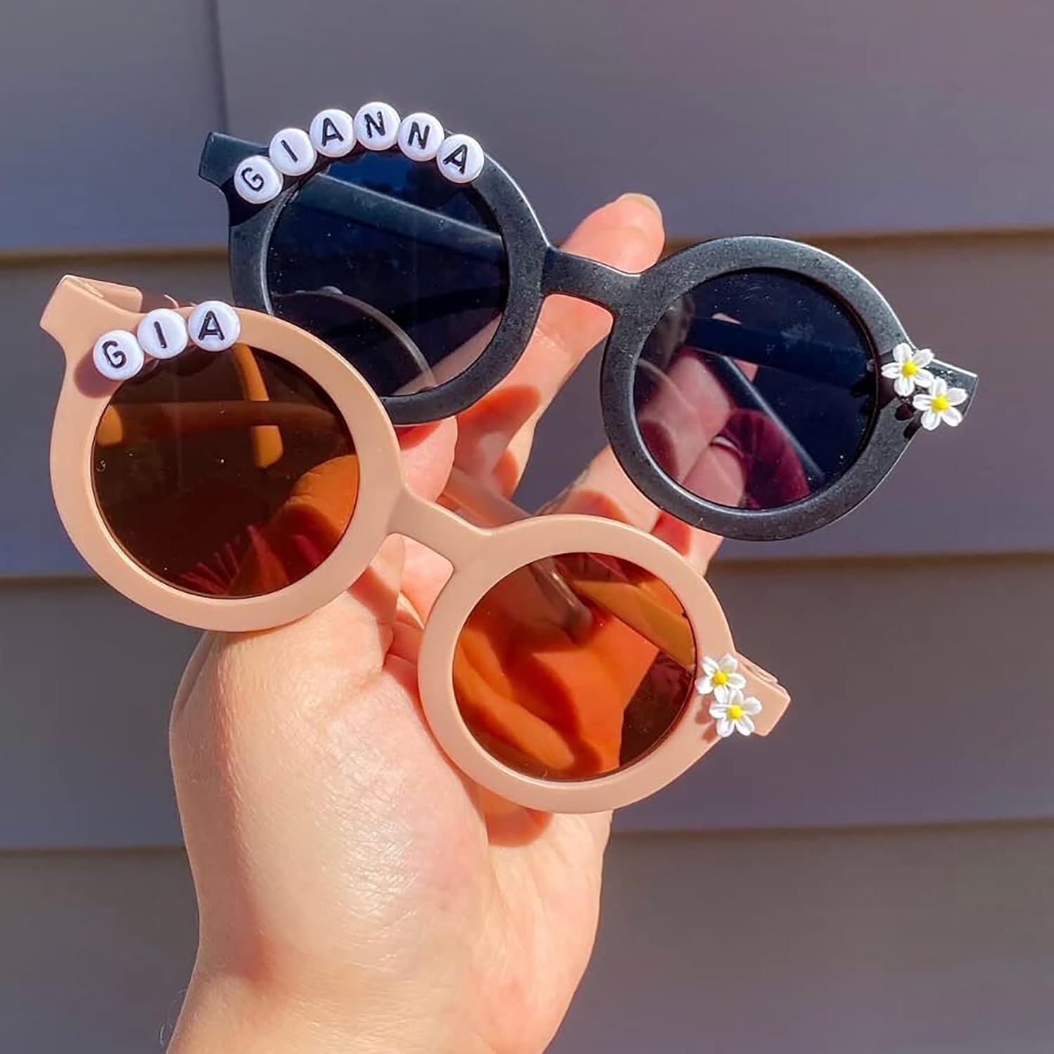 Letter Beads for Bracelets Making 200 Pcs 4x7mm Alphabet Beads for Bracelets Acrylic Beads for Jewelry Making Friendship Bracelet Letters for Crafts (E Black Letter Beads) - Image 3