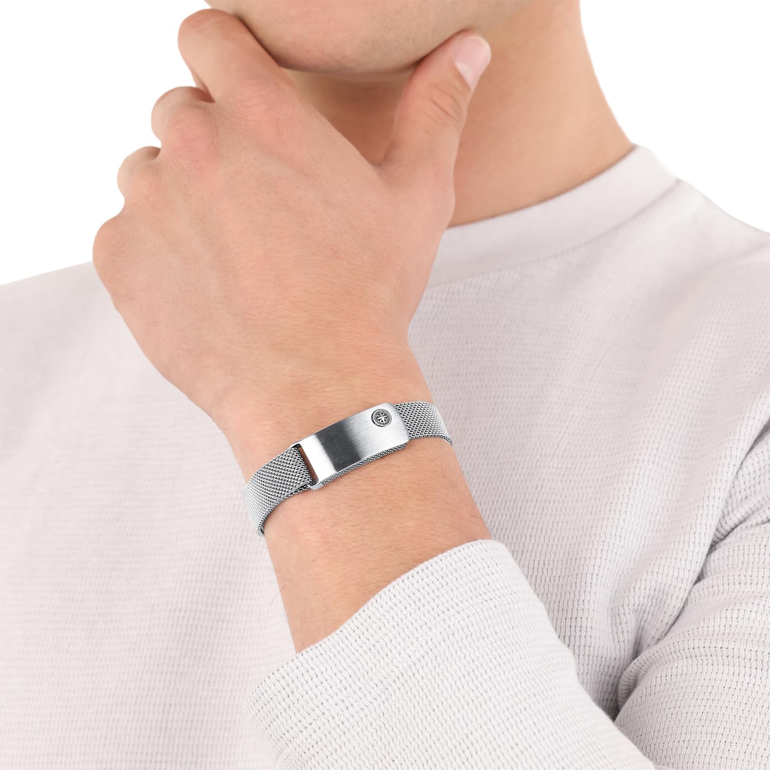 s.Oliver Armband Edelstahl Herren Armschmuck, 23,5 cm, Silber, Kompass, Kommt in Schmuck Geschenk Box, 2038874